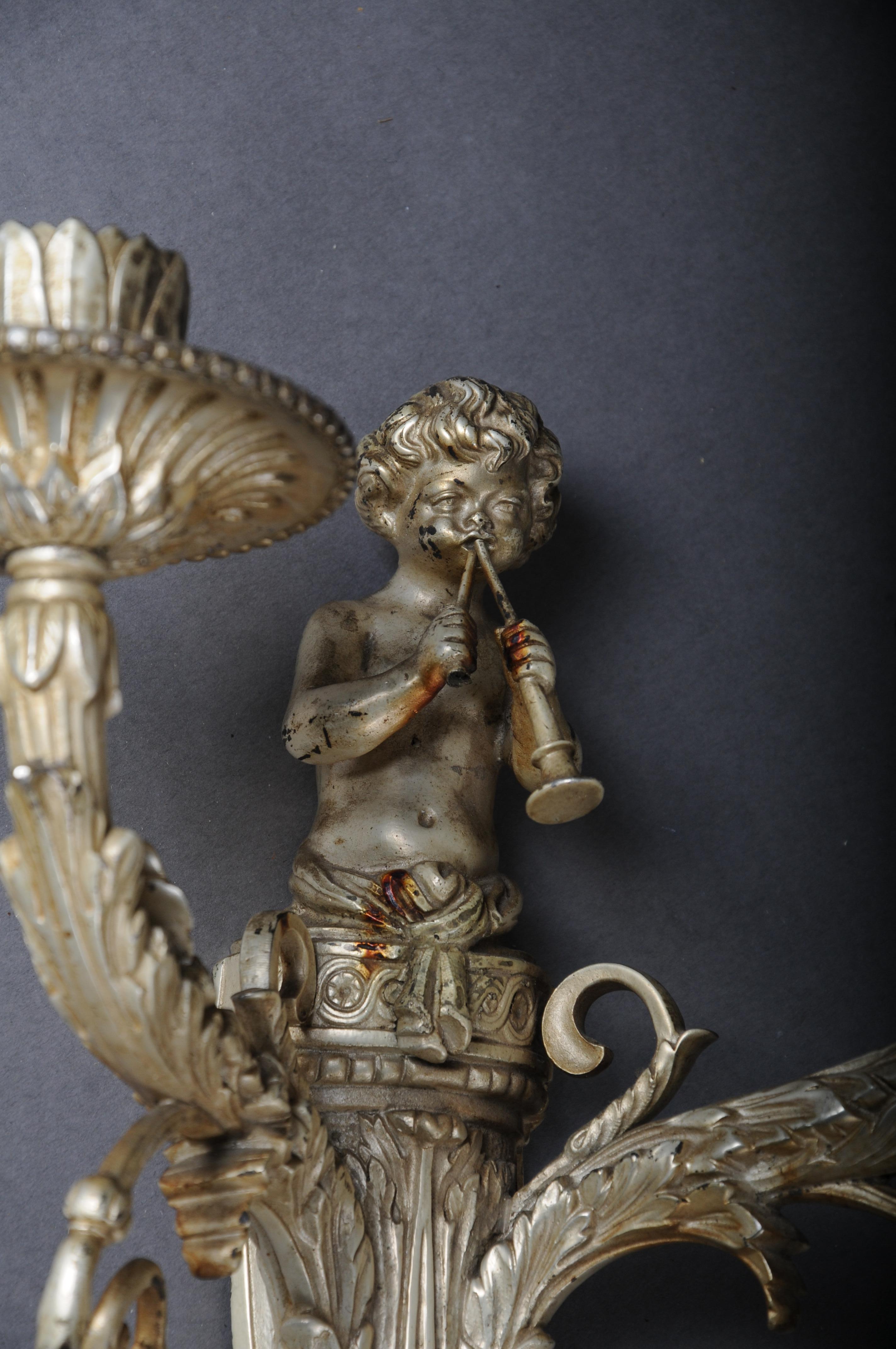 Beautiful antique bronze candle sconce from around 1880, France For Sale 2