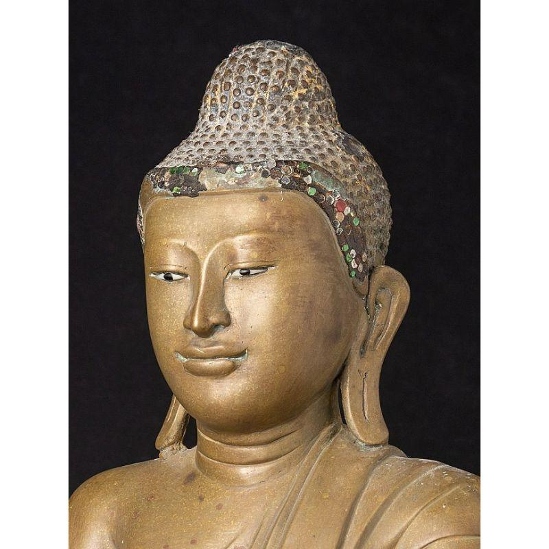 Beautiful Antique Bronze Mandalay Buddha Statue from Burma For Sale 7