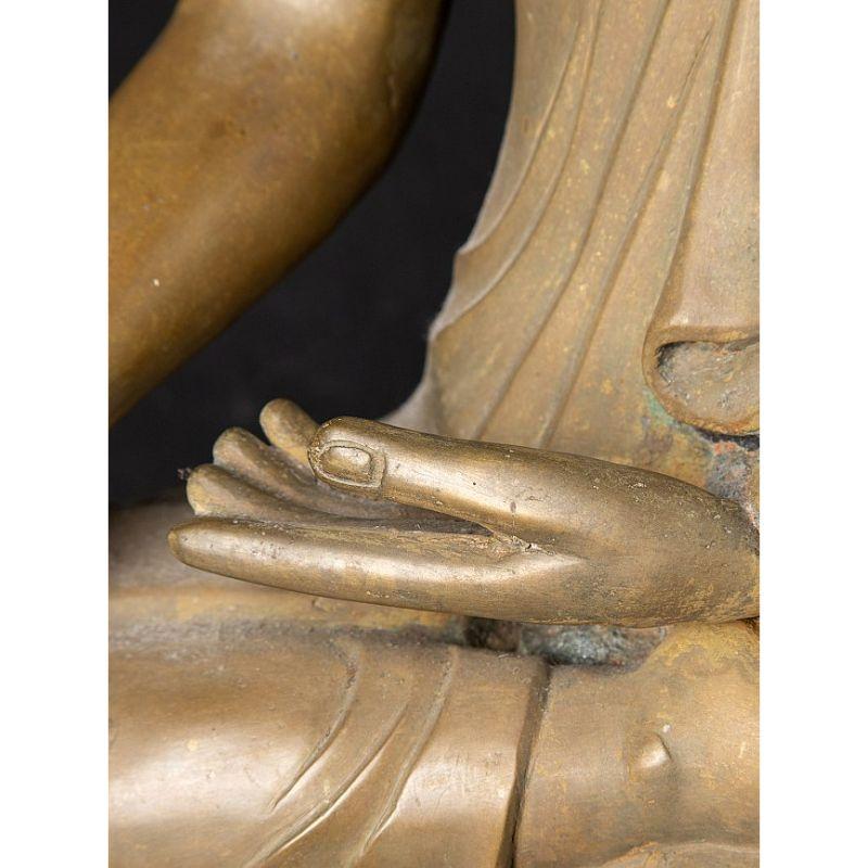 Beautiful Antique Bronze Mandalay Buddha Statue from Burma For Sale 13