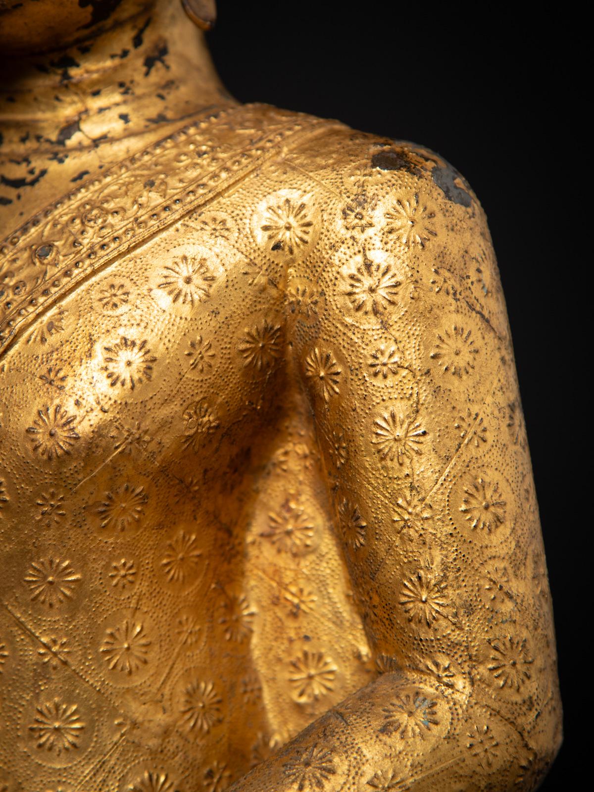 Schöne antike thailändische Rattanakosin-Buddha-Statue aus Bronze aus Thailand aus Thailand im Angebot 6