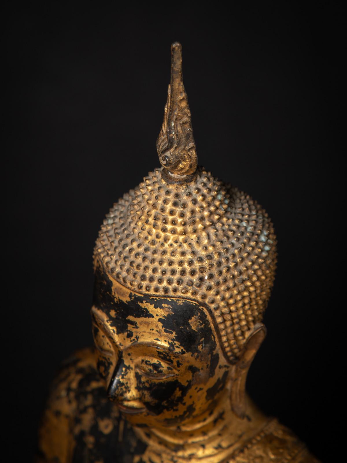Schöne antike thailändische Rattanakosin-Buddha-Statue aus Bronze aus Thailand aus Thailand im Angebot 1