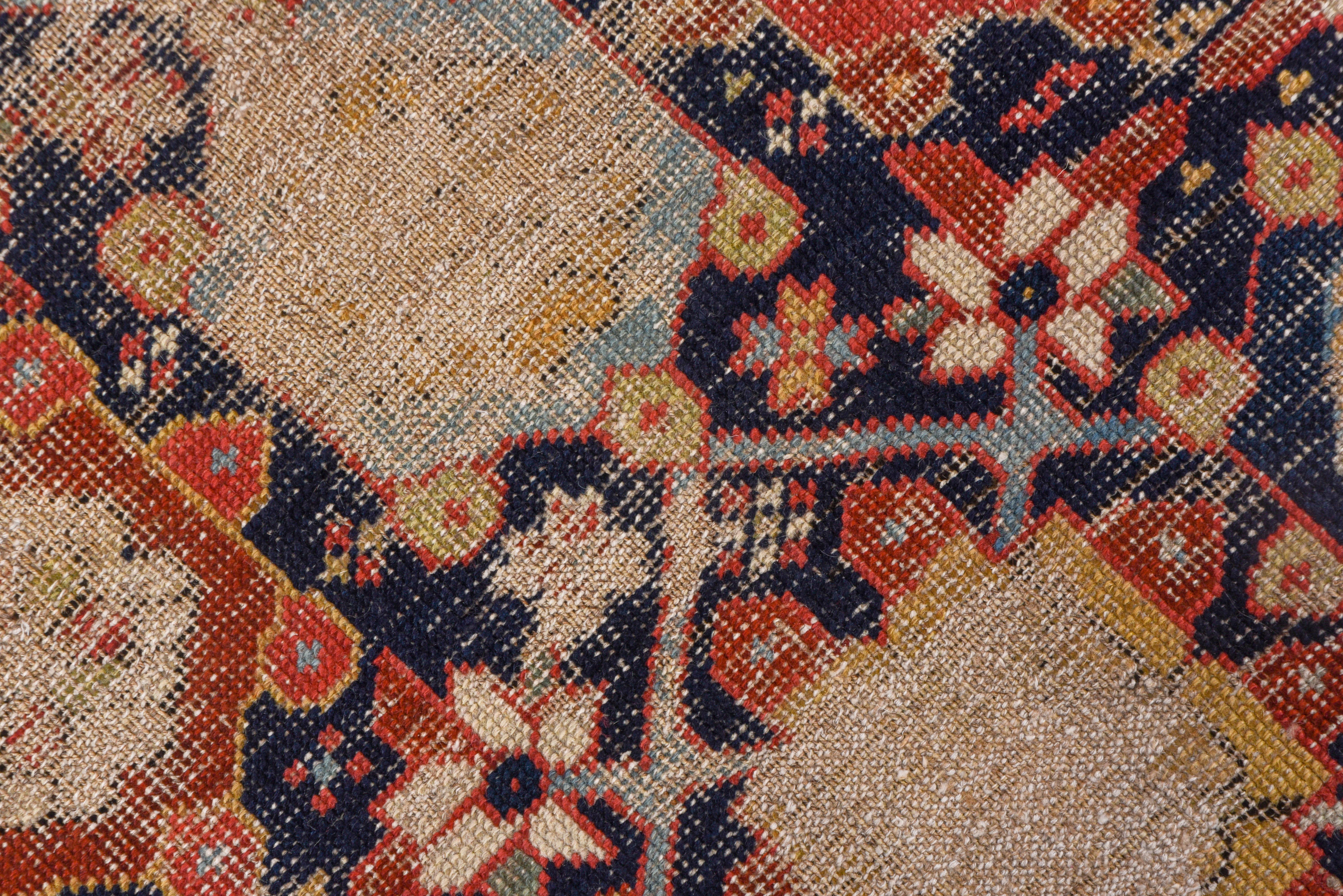 Schöner antiker kaukasischer Karabagh-Teppich aus Karabagh, um 1910 (Kaukasisch) im Angebot