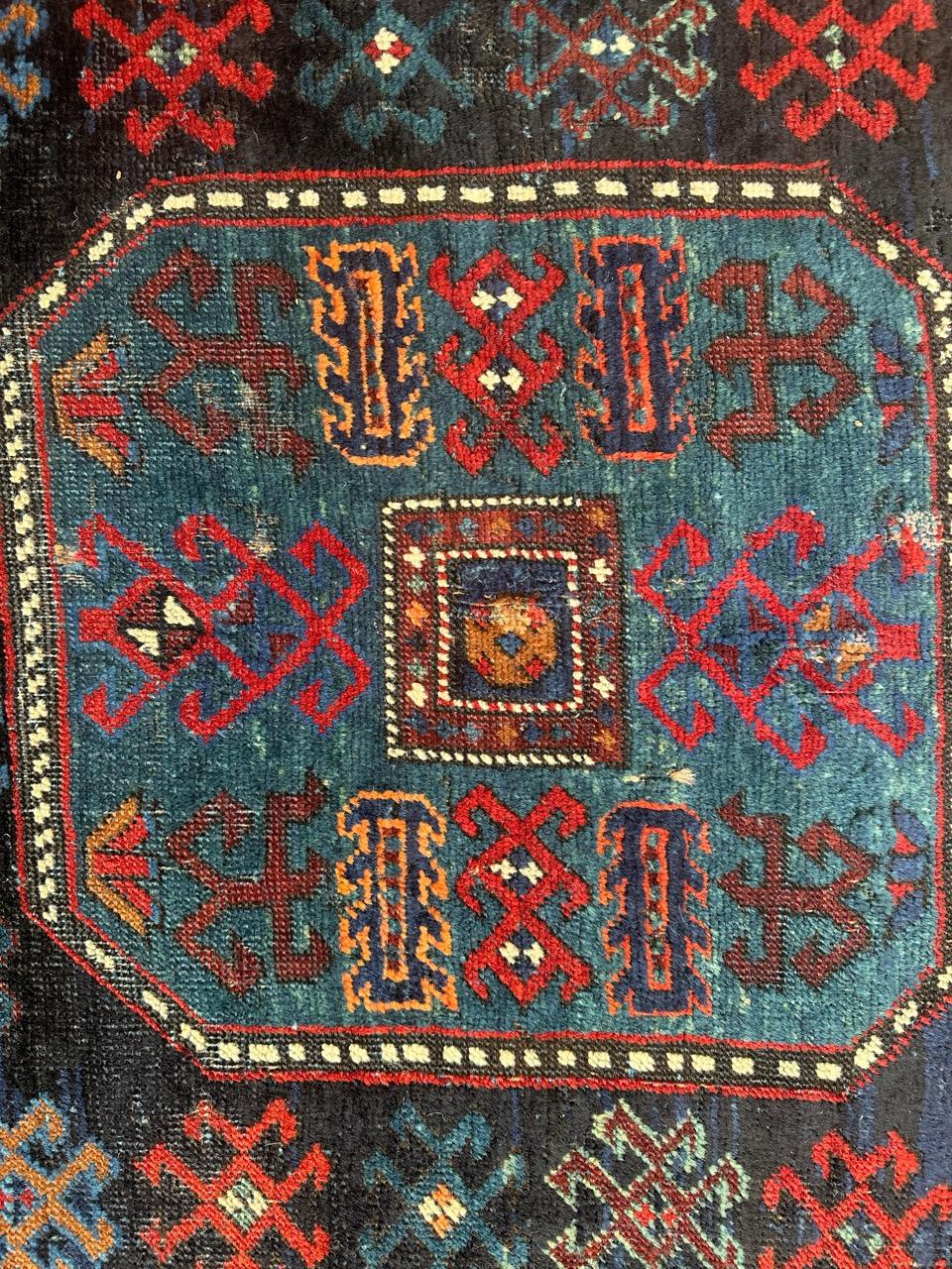 XIXe siècle Magnifique tapis caucasien ancien du Kazak en vente