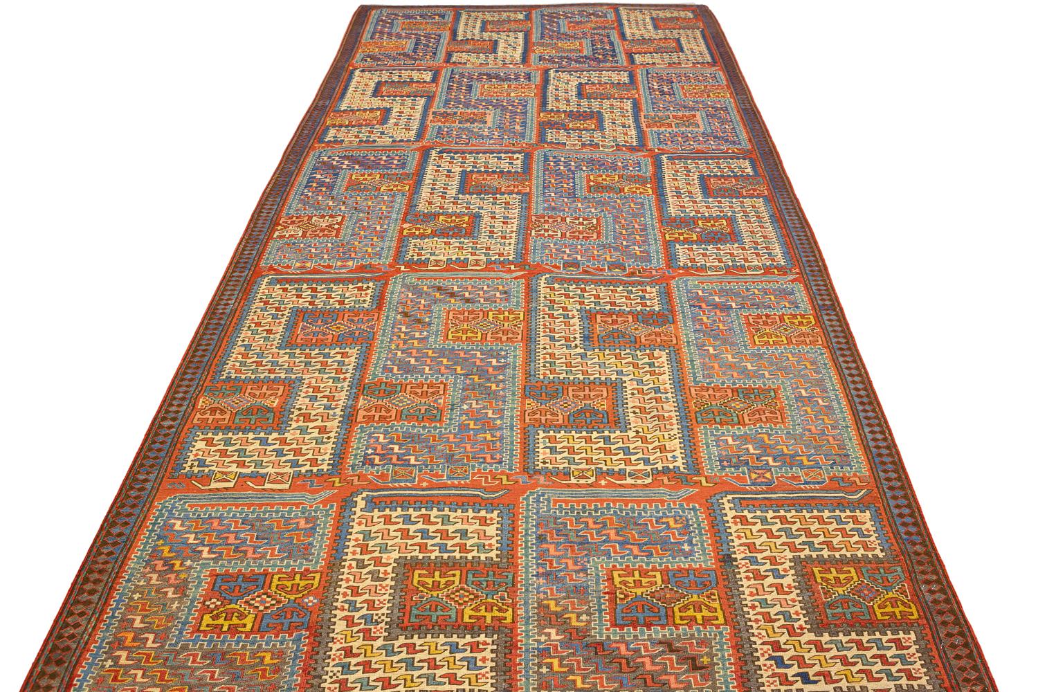Schöner antiker kaukasischer mehrfarbiger Sumak Sileh-Kelim-Teppich aus Wolle, 1880-1900 im Angebot 2
