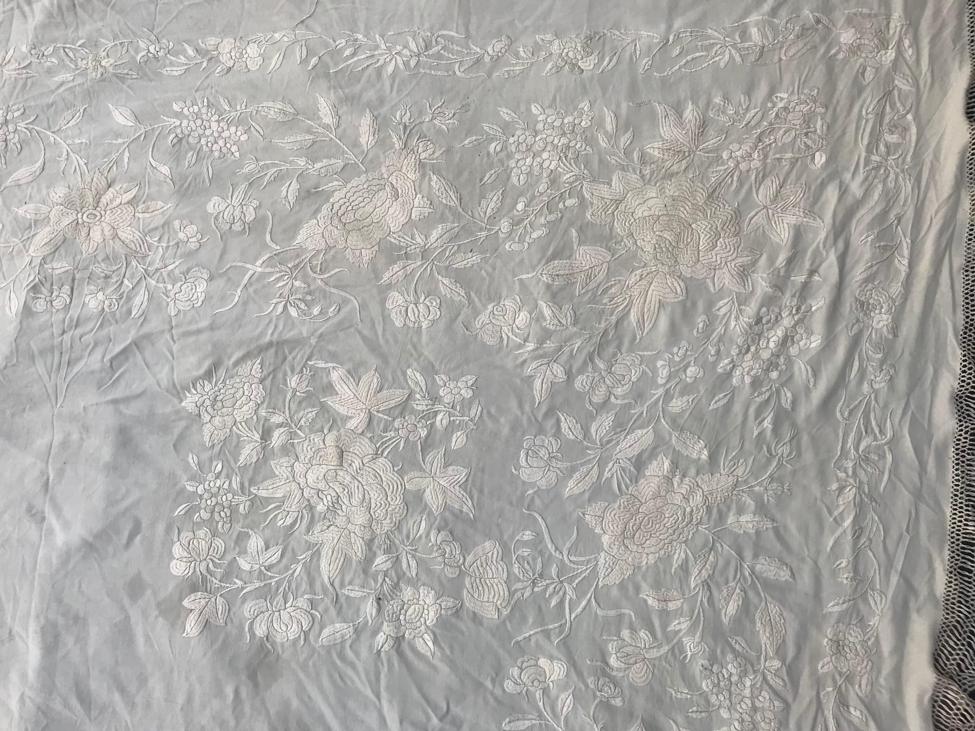 Chinoiserie Bobyrug’s Beautiful Antique Chinese Manila Embroidered Shawl For Sale