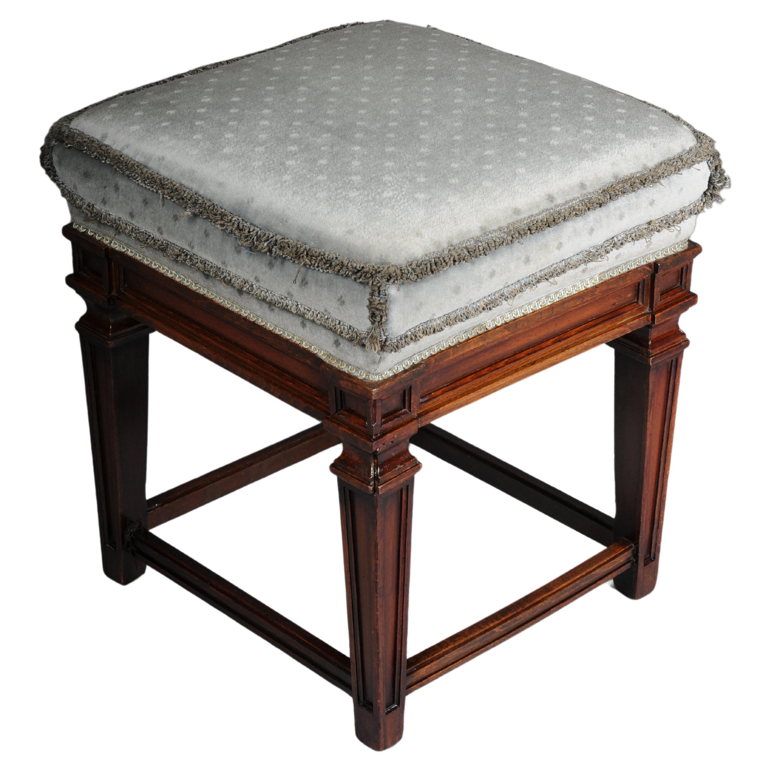 Beautiful antique Empire stool, oak 20th century. For Sale
