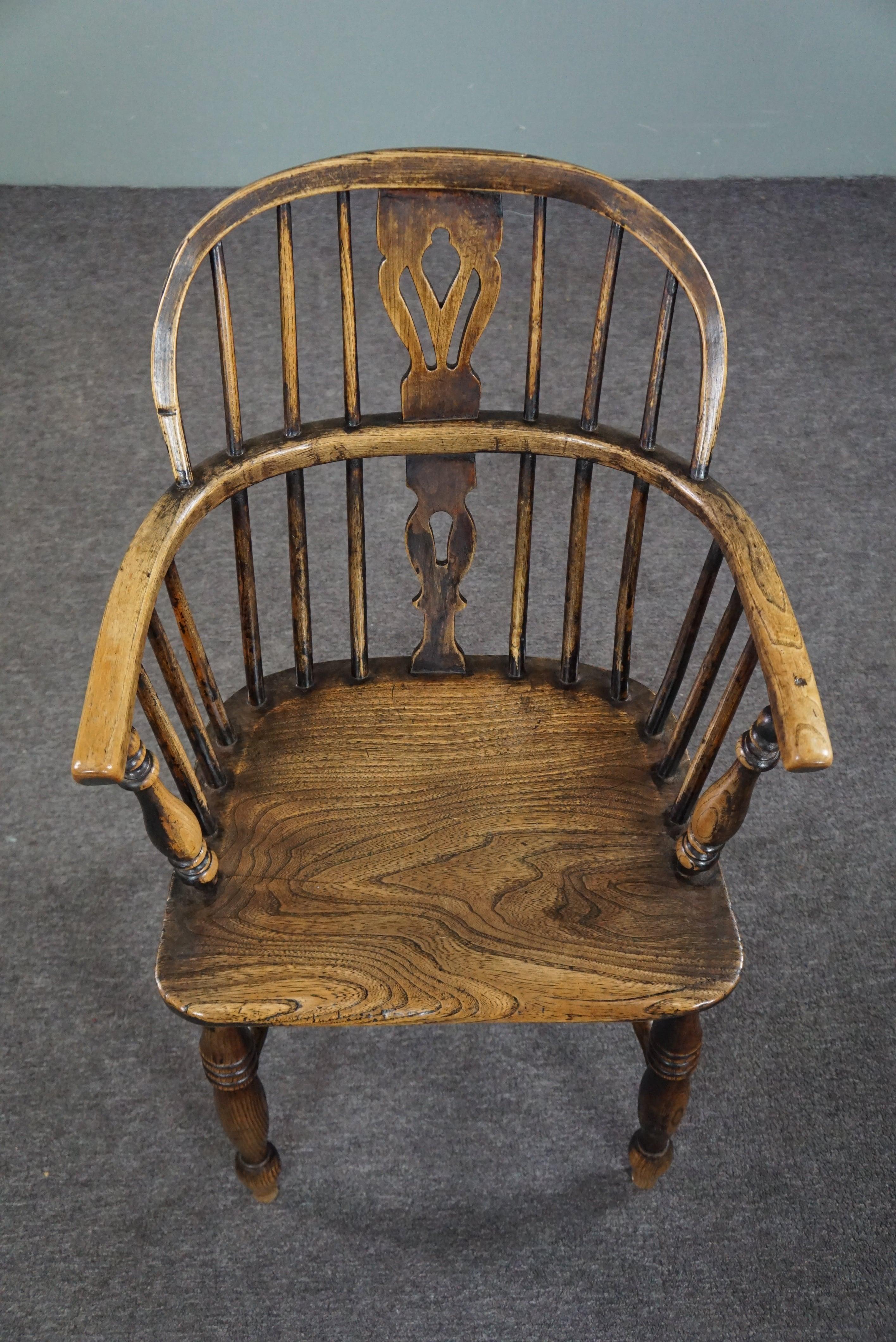 Bois Antique Beauty English low back Windsor Armchair/chair, 18e siècle en vente