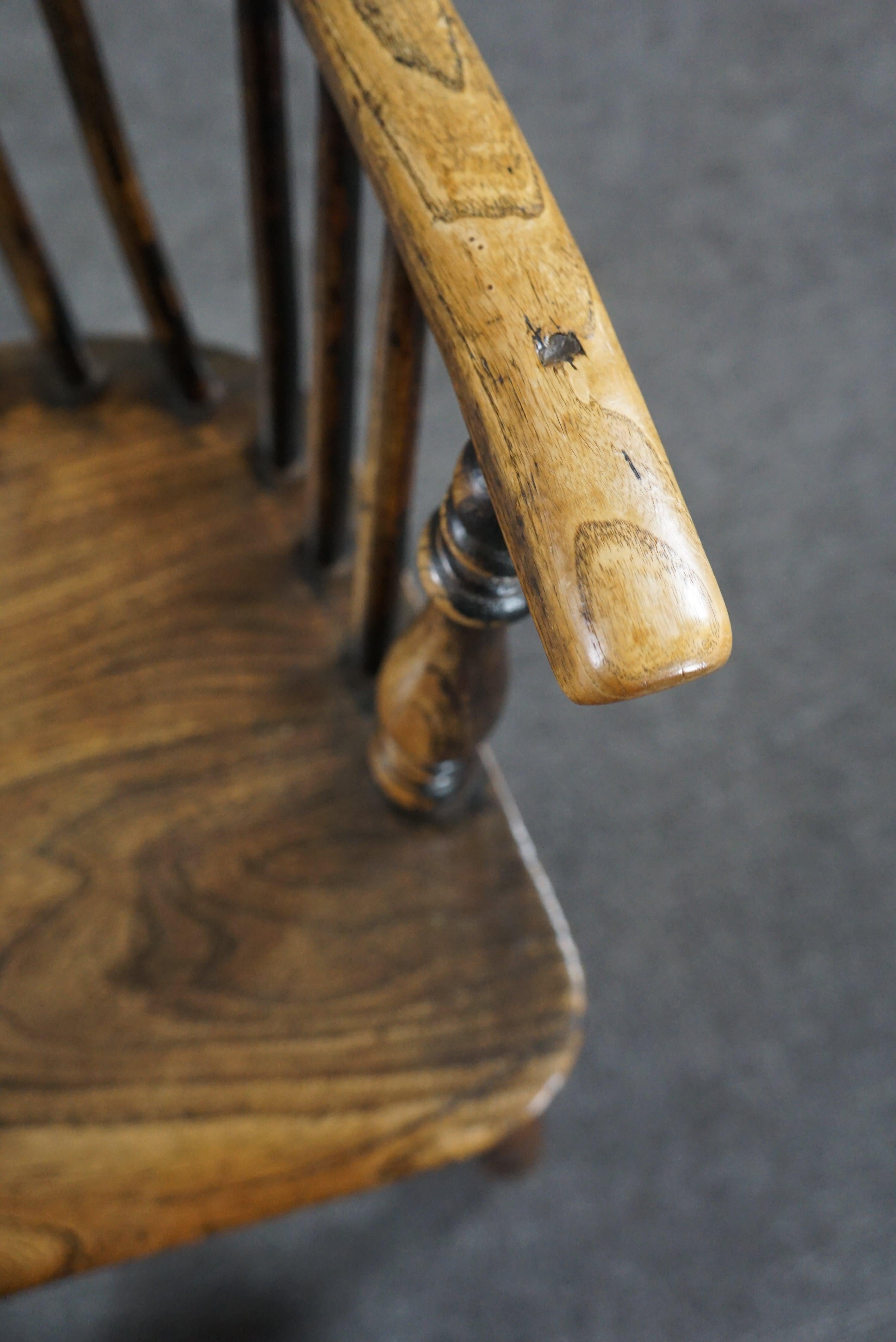 Antique Beauty English low back Windsor Armchair/chair, 18e siècle en vente 2