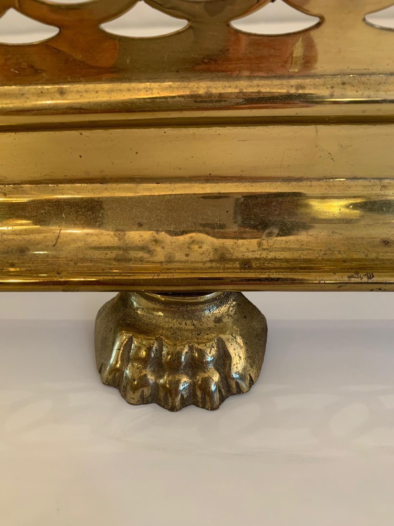 Beautiful Antique English Pierced Brass Fireplace Fender For Sale 2