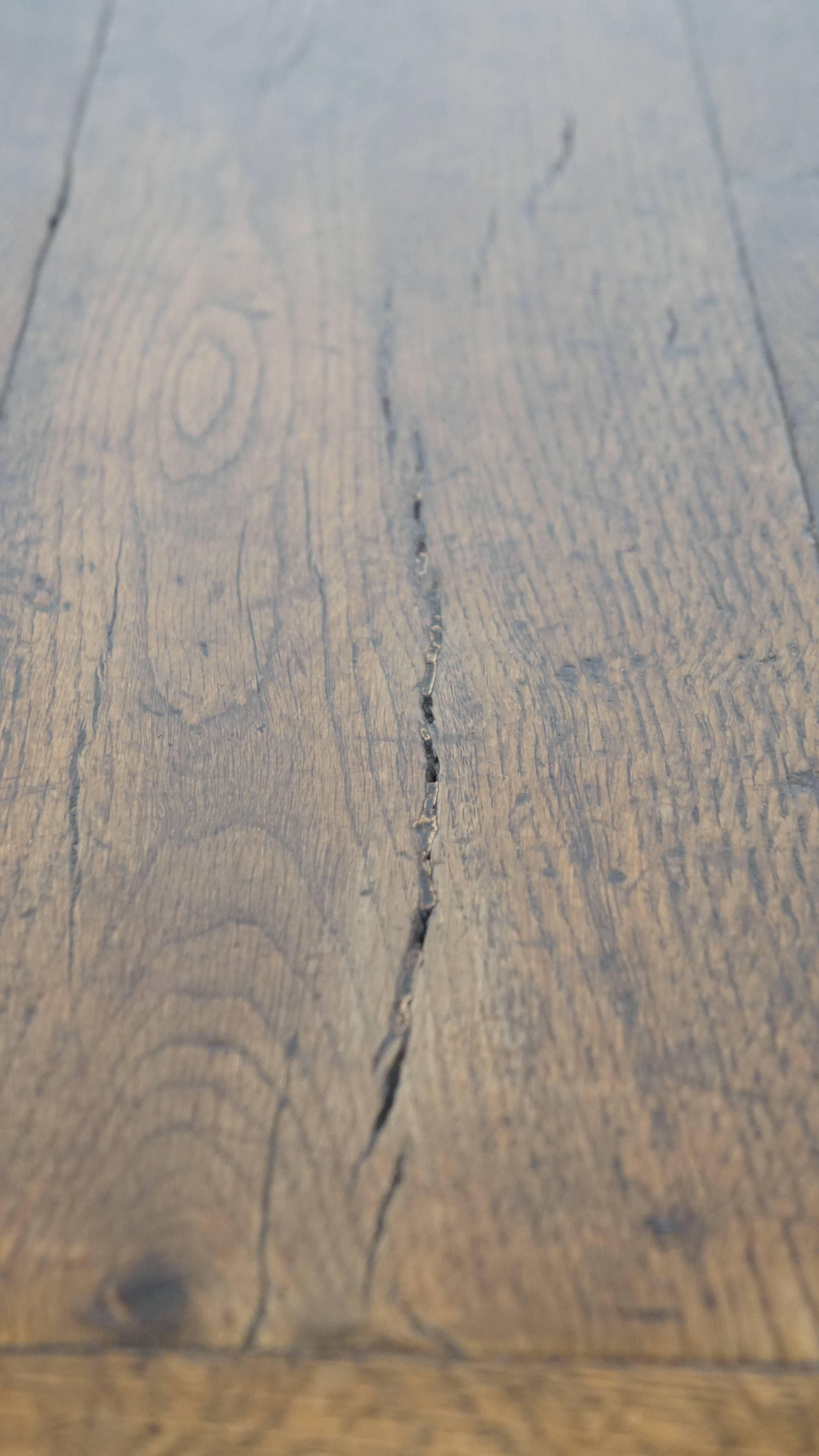 Beautiful Antique French Farmhouse Dining Table in Oak with 2 Drawers For Sale 8