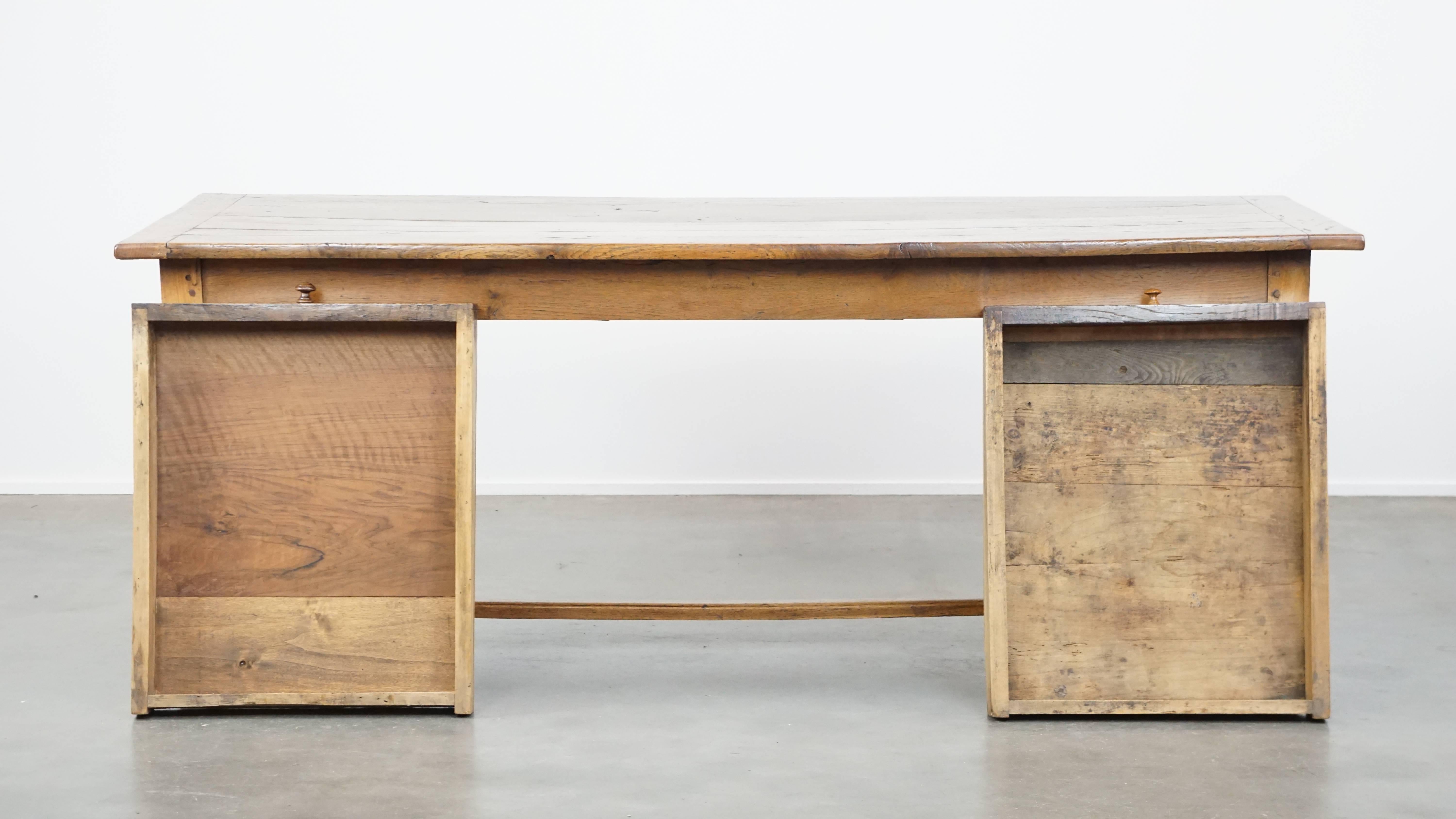Classical Roman Beautiful Antique French Farmhouse Dining Table in Oak with 2 Drawers For Sale