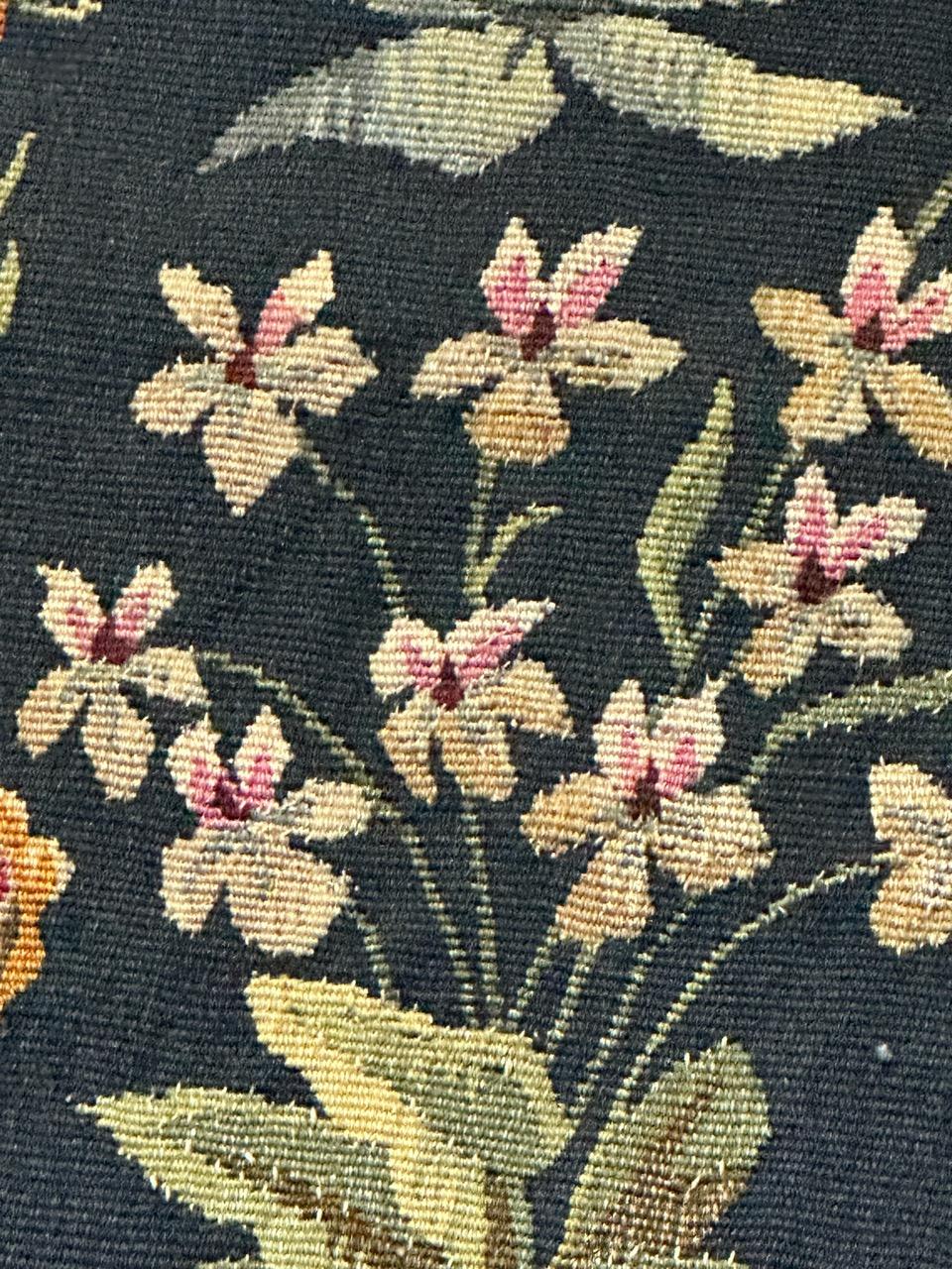 Schöner antiker französischer handgewebter Aubusson-Wandteppich 