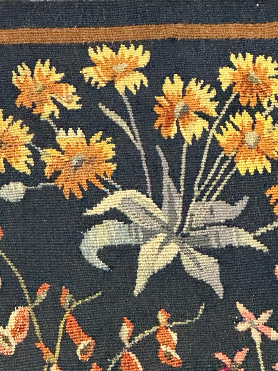 Schöner antiker französischer handgewebter Aubusson-Wandteppich 