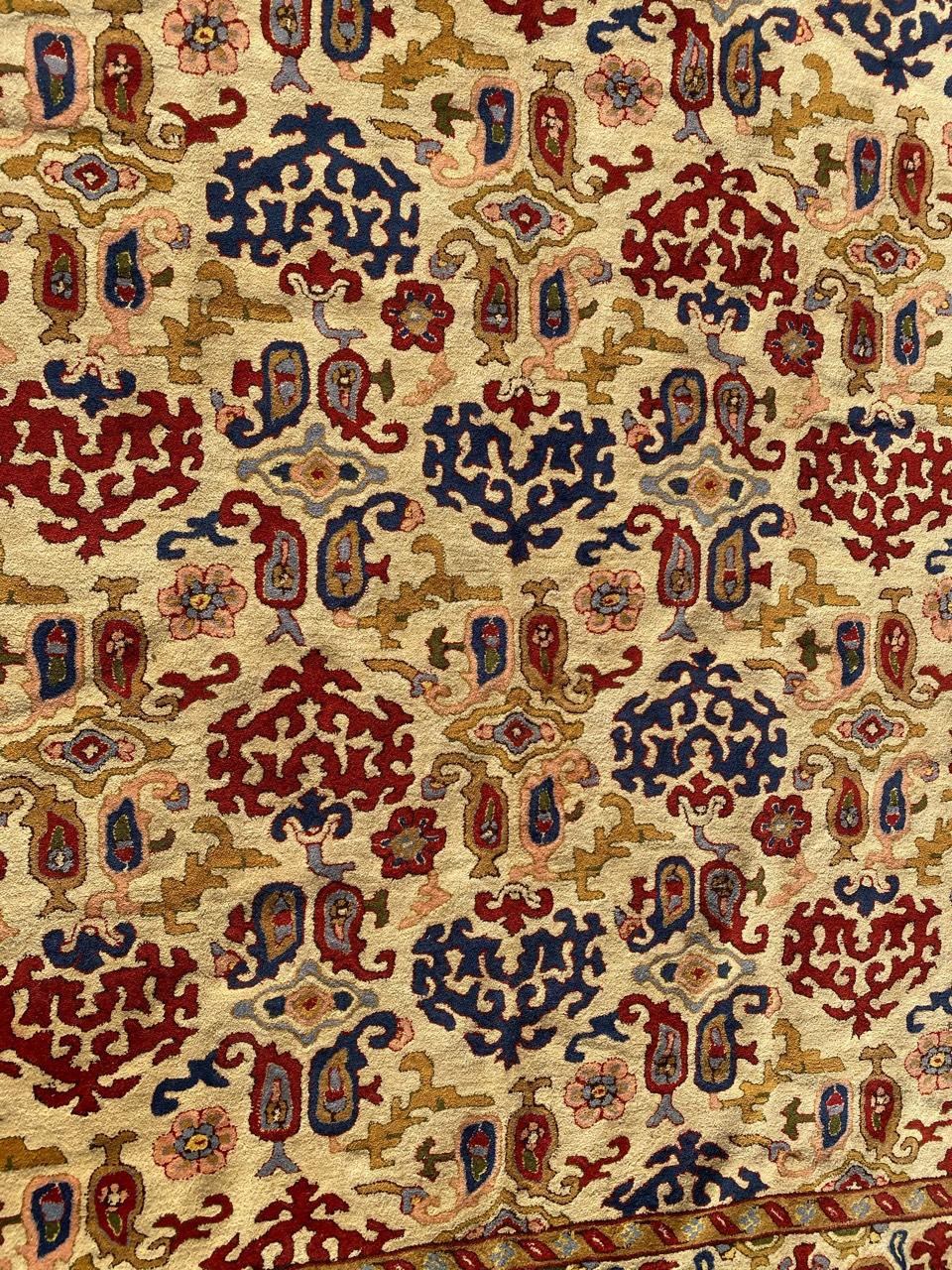 Bobyrugs schöner antiker französischer Janus-Teppich (Agra) im Angebot