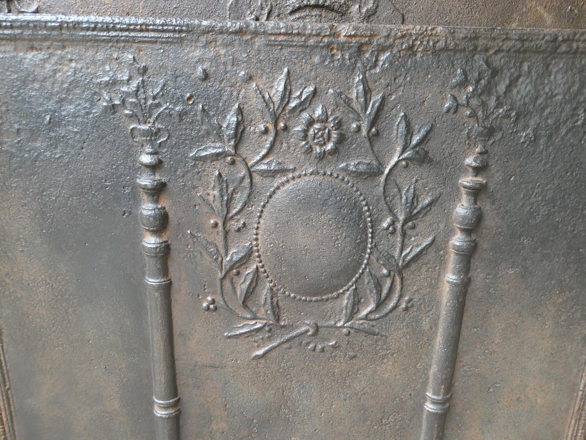 Beautiful Antique French Neoclassical Fireback / Backsplash, 18th - 19th Century For Sale 2