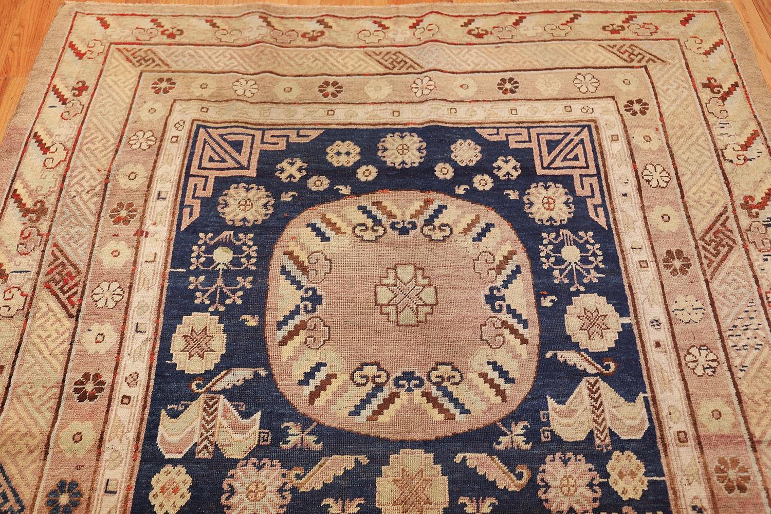 Antique Khotan Carpet from East Turkestan. 5 ft 5 in x 11 ft For Sale 1