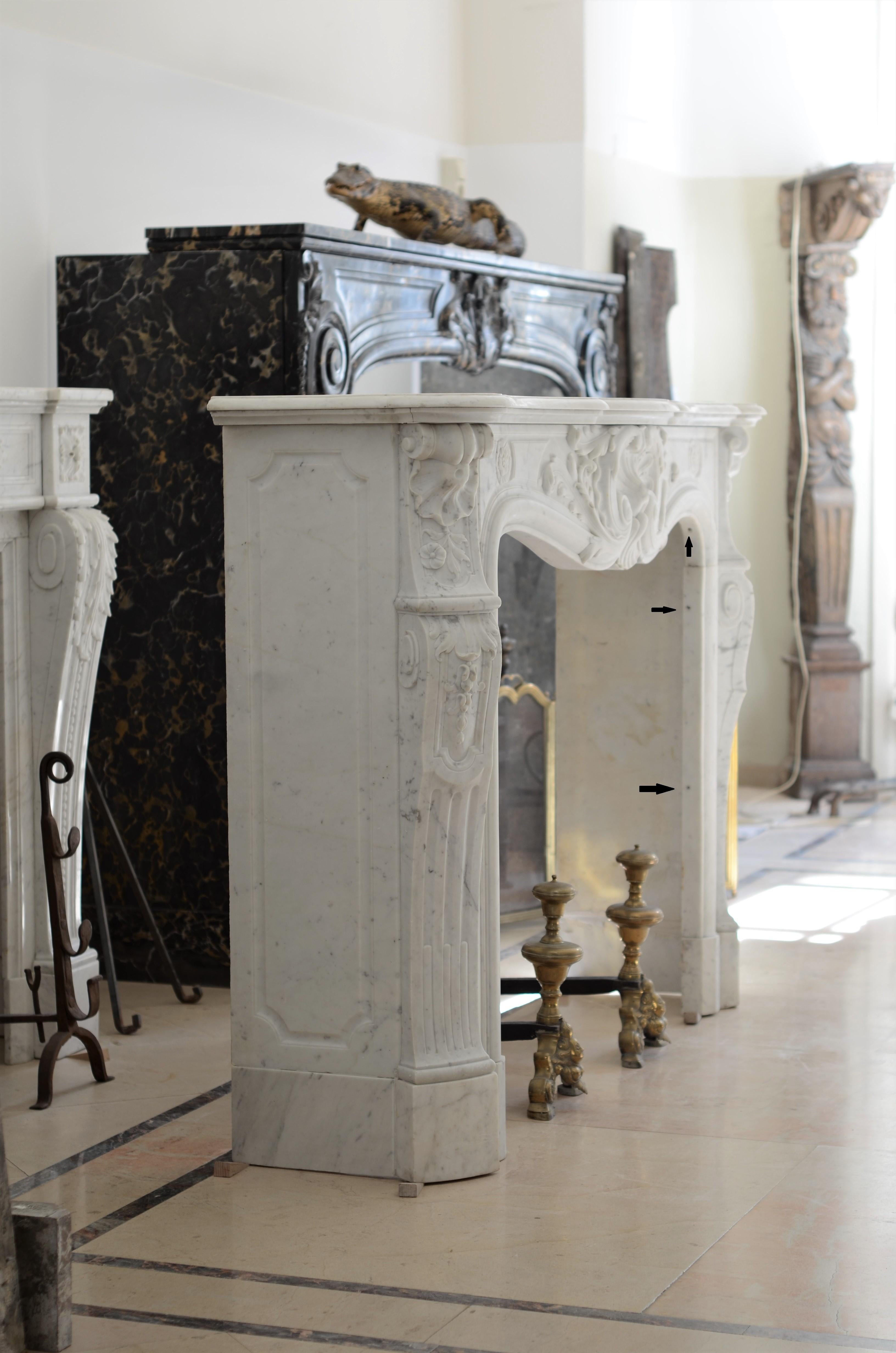 Beautiful Antique Louis XV Fireplace Mantel in Carrara White Marble 6