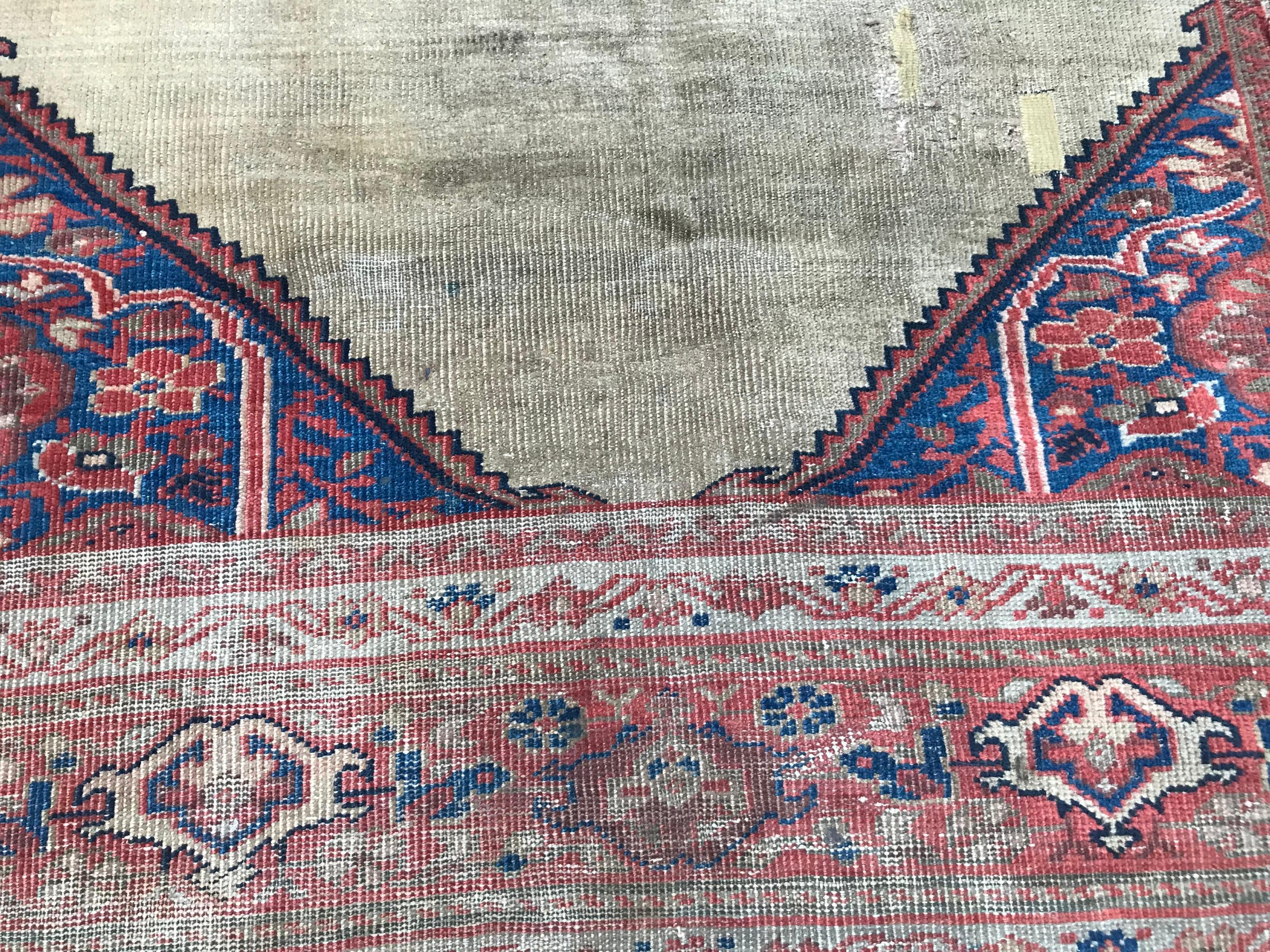 Wool Beautiful Antique Mahal Rug For Sale