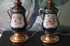 Beautiful Antique Old Paris Porcelain Table Lamps Oil Lamps Franc 1880s