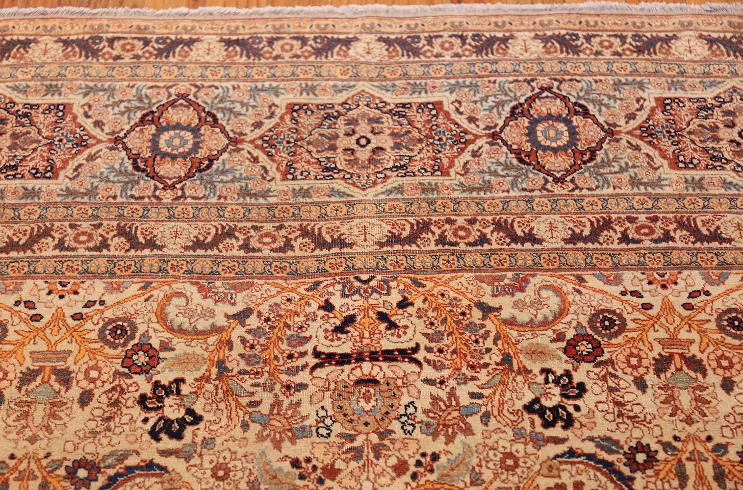 Antiker persischer Haji Jalili-Tabriz-Teppich aus Täbris. 11 Fuß x 14 Fuß 8 Zoll im Angebot 1