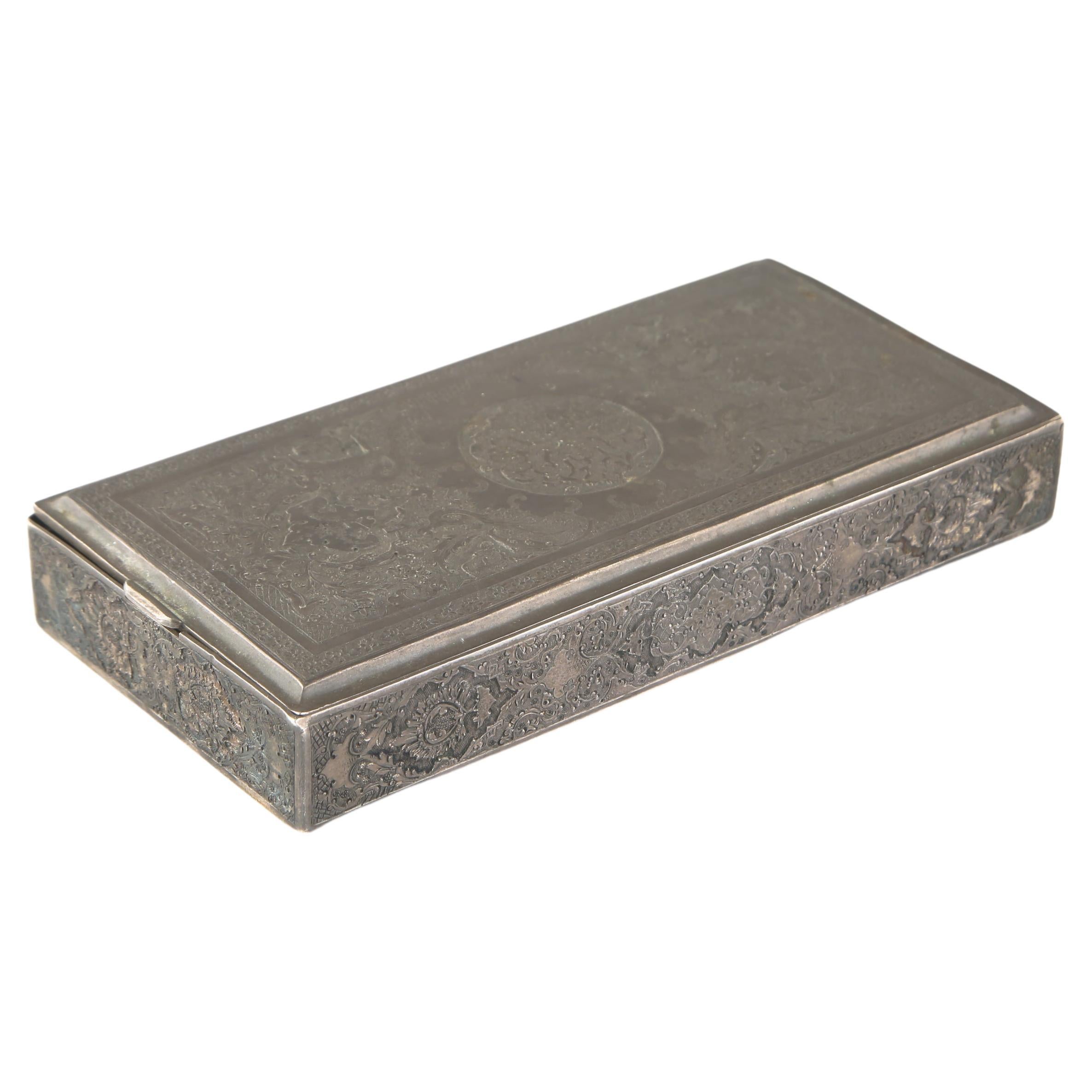 Belle boîte persane ancienne gravée à charnières en argent massif - poinçonnée (275 g)