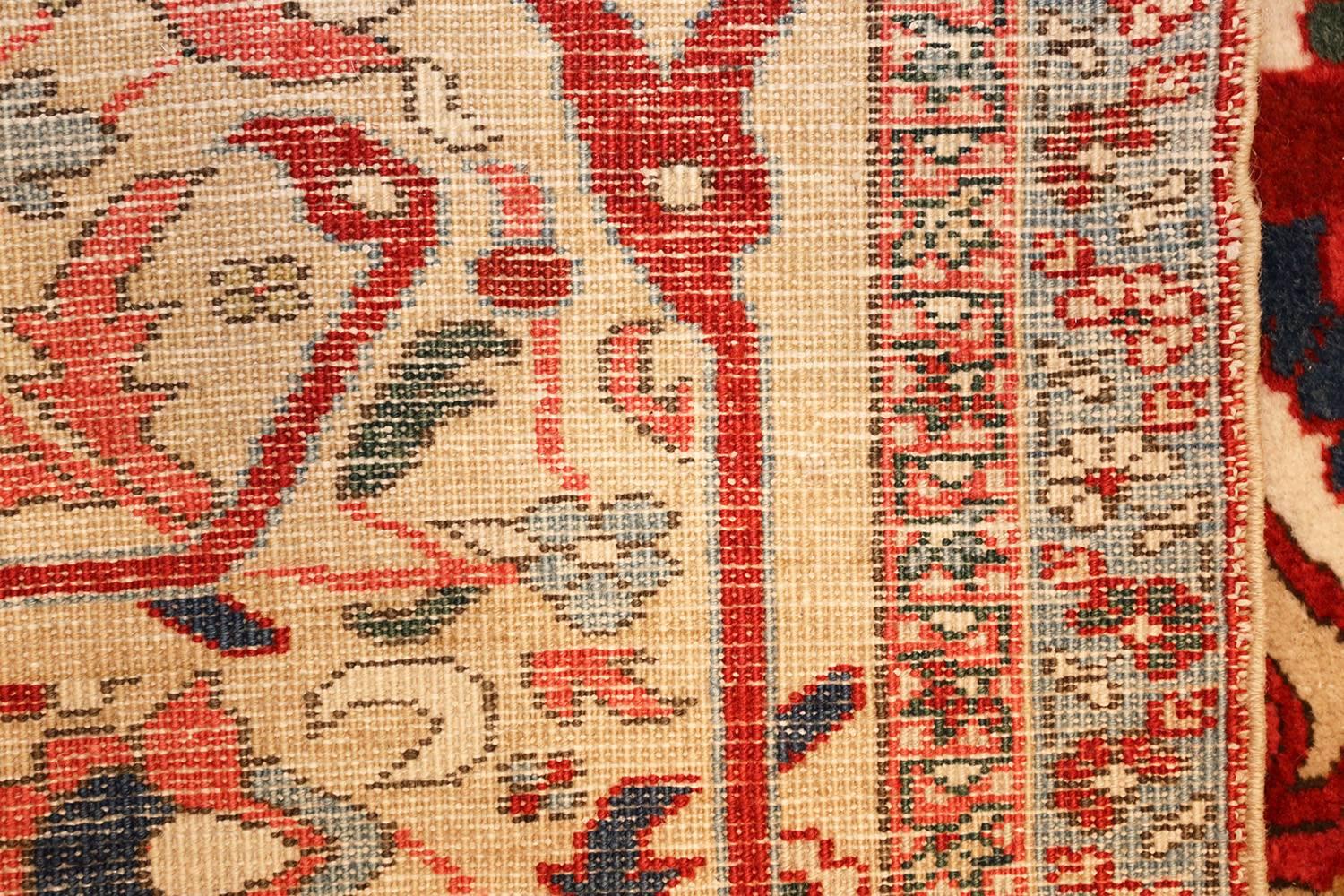 Beautiful and luxurious antique Persian Serapi rug, country of origin / rug type: Persian rug, date circa late 19th century. Size: 12 ft. 3 in x 17 ft. 9 in (3.73 m x 5.41 m). Antique Persian Serapi rugs have an elegant and timeless character that