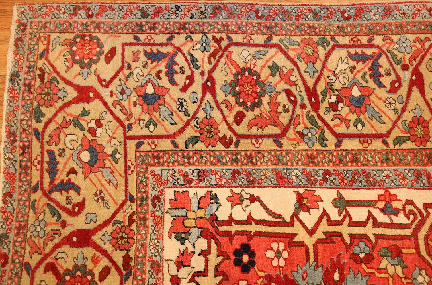 Hand-Knotted Nazmiyal Collection Antique Persian Serapi Rug. Size: 12 ft. 3 in x 17 ft. 9 in