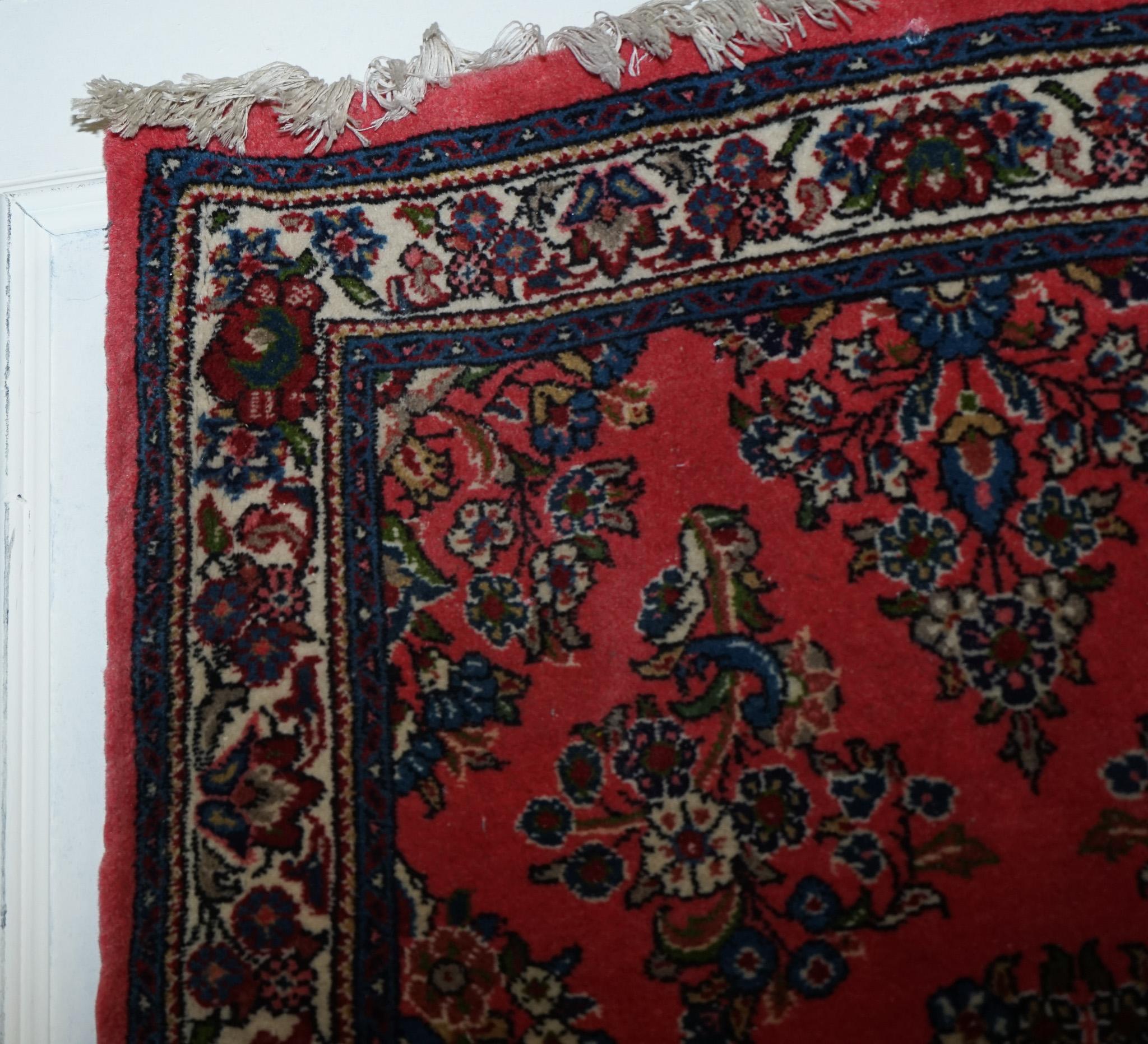 Belle et imposante mannequin de défilé rouge turc antique en vente 3