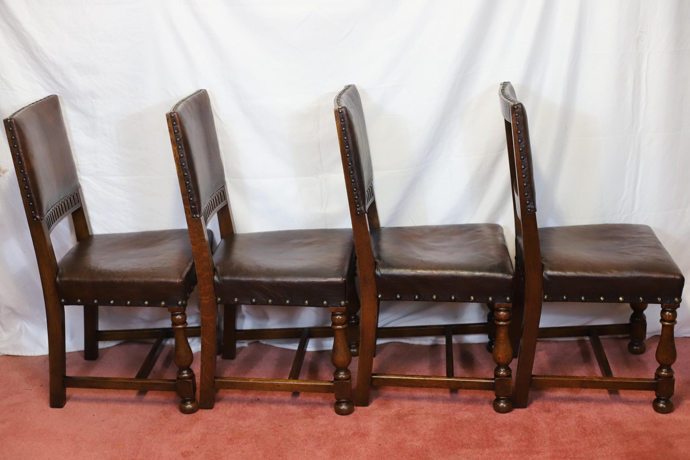 British Beautiful Antique Set Of Ten Victorian Oak & Leather Dining Chairs For Sale