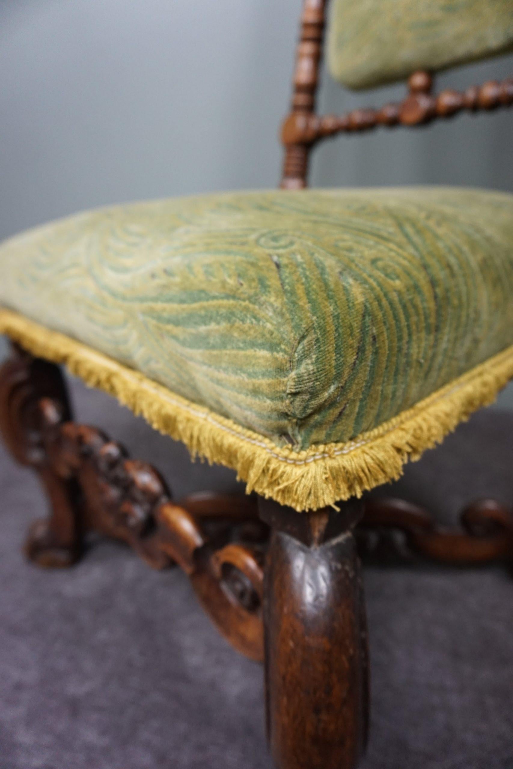 Beautiful antique side chair, late 18th century For Sale 2