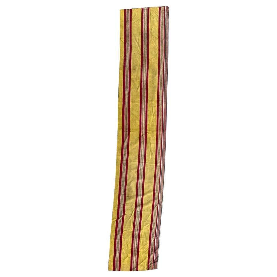 Tissue Rug Beautiful Large Vintage Tunisian North African Rug For Sale at 1stDibs ...