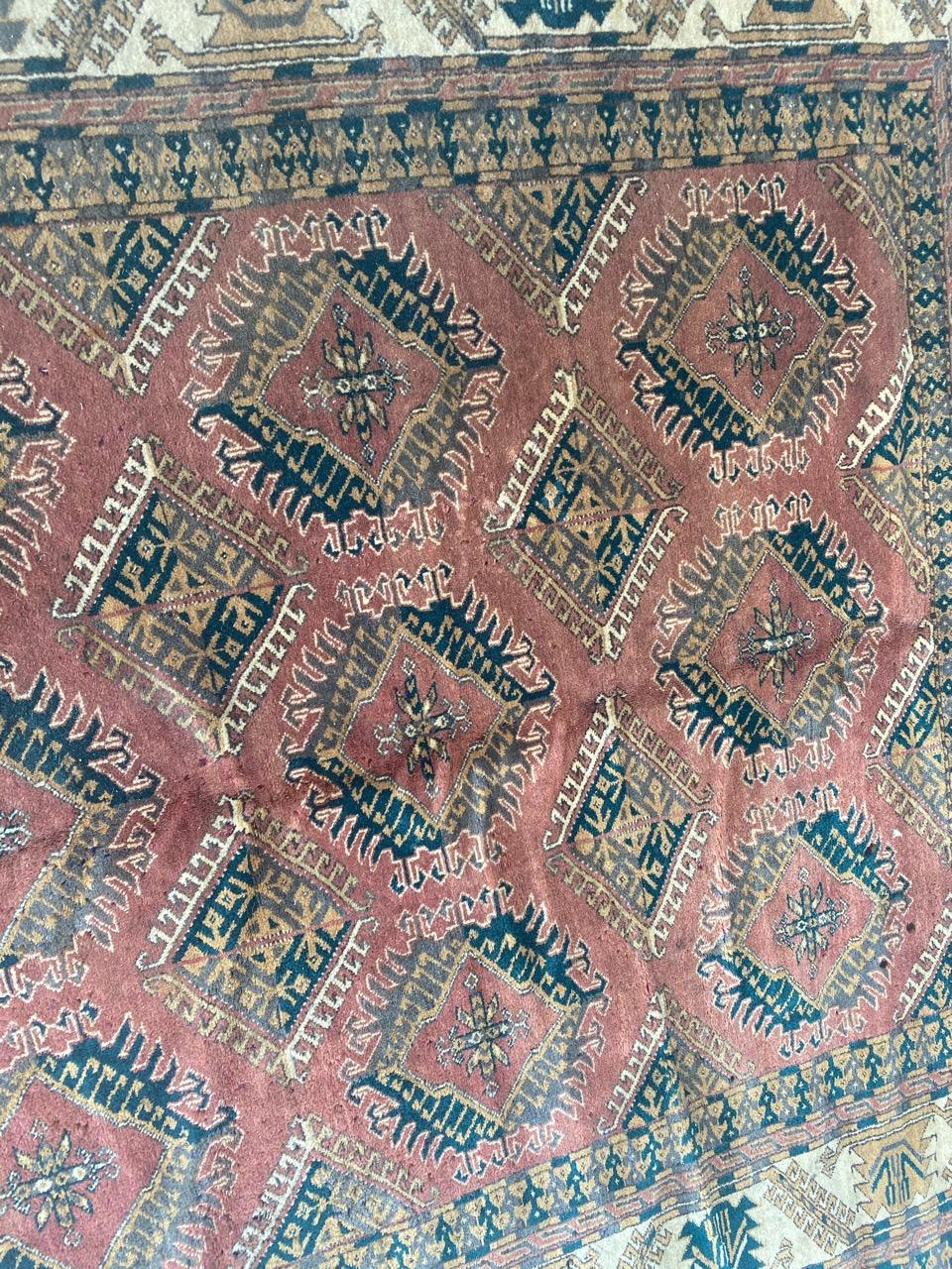 Noué à la main Magnifique tapis turkmène ancien Tekke en vente