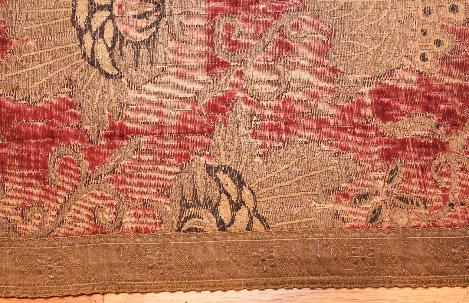 Beautiful Antique Velvet Italian Textile 3'1