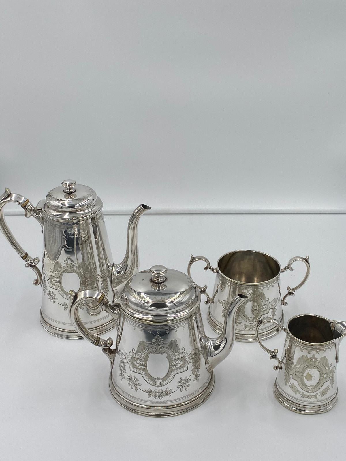 Bellissimo servizio da tè e caffè antico vittoriano placcato in argento In condizioni buone in vendita a Ipswich, GB