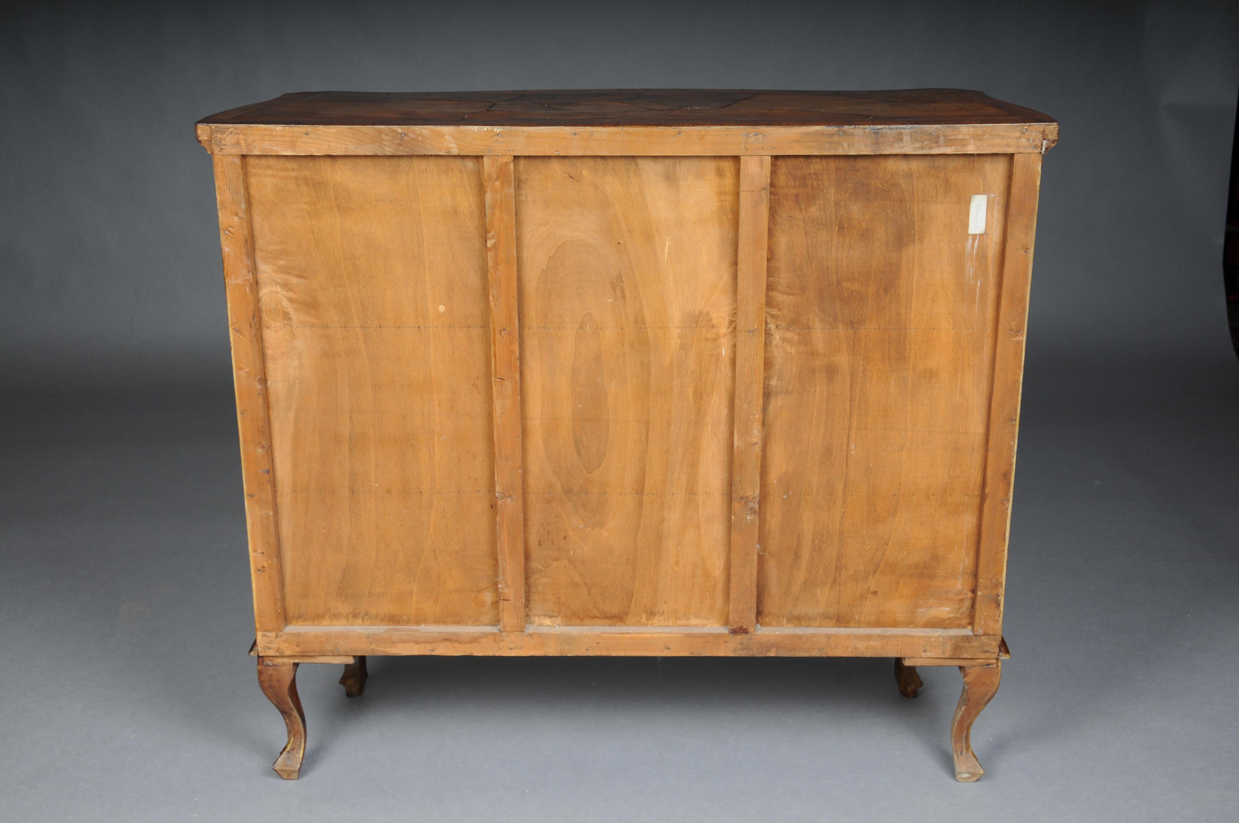 Beautiful antique wall cabinet/hall cabinet, 20th century. Walnut root veneer. For Sale 7