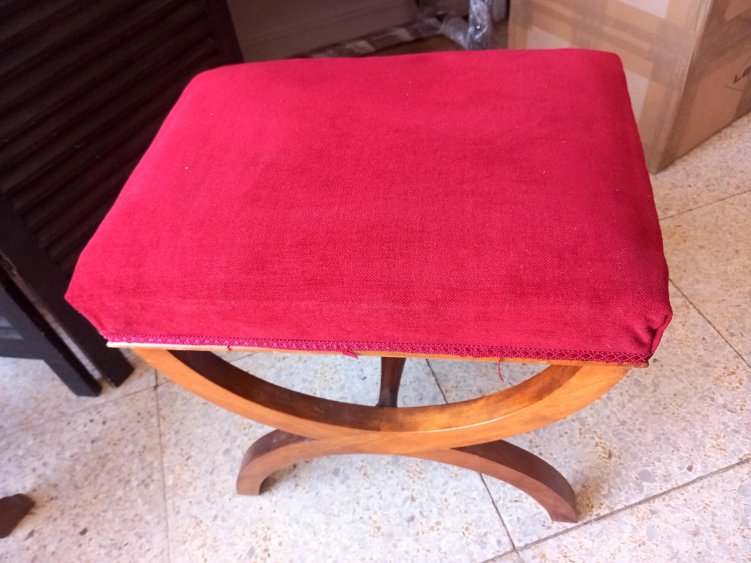 Stools Beautiful Walnut and Maroon Velvet Ottomans and Poufs For Sale 4