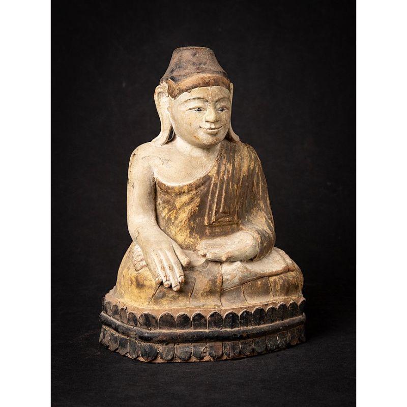 Beautiful Antique Wooden Burmese Buddha from Burma For Sale 2