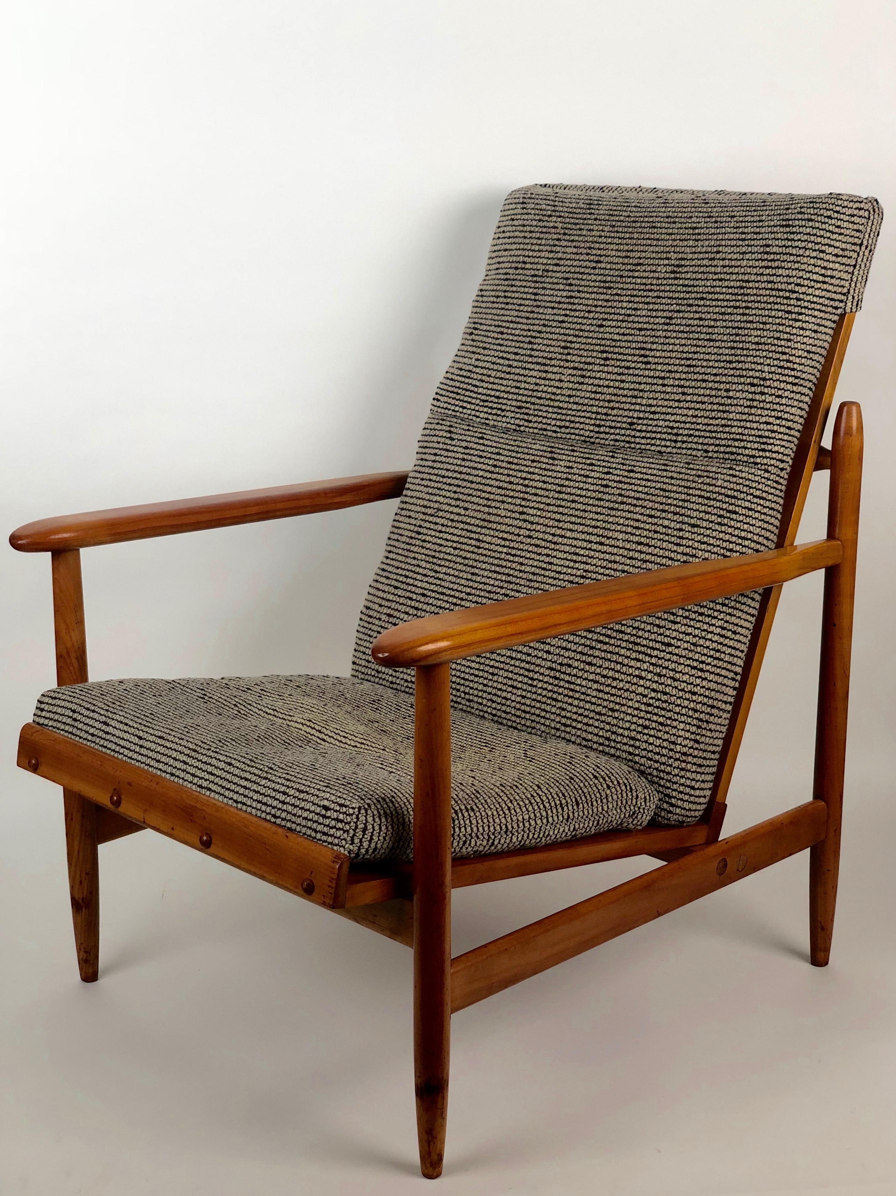 Modern Beautiful Armchair from Uluv in Cherry, 1960 For Sale