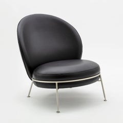 Beautiful Armchair Black Leather Visible Zipper Champagne Amaretto Collection