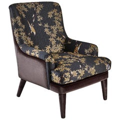 Hermoso armazón de sillón de madera maciza y  Madera  Patas tapizadas en tela