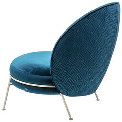 Magnifique fauteuil en velours champagne satiné finition Amaretto Collection