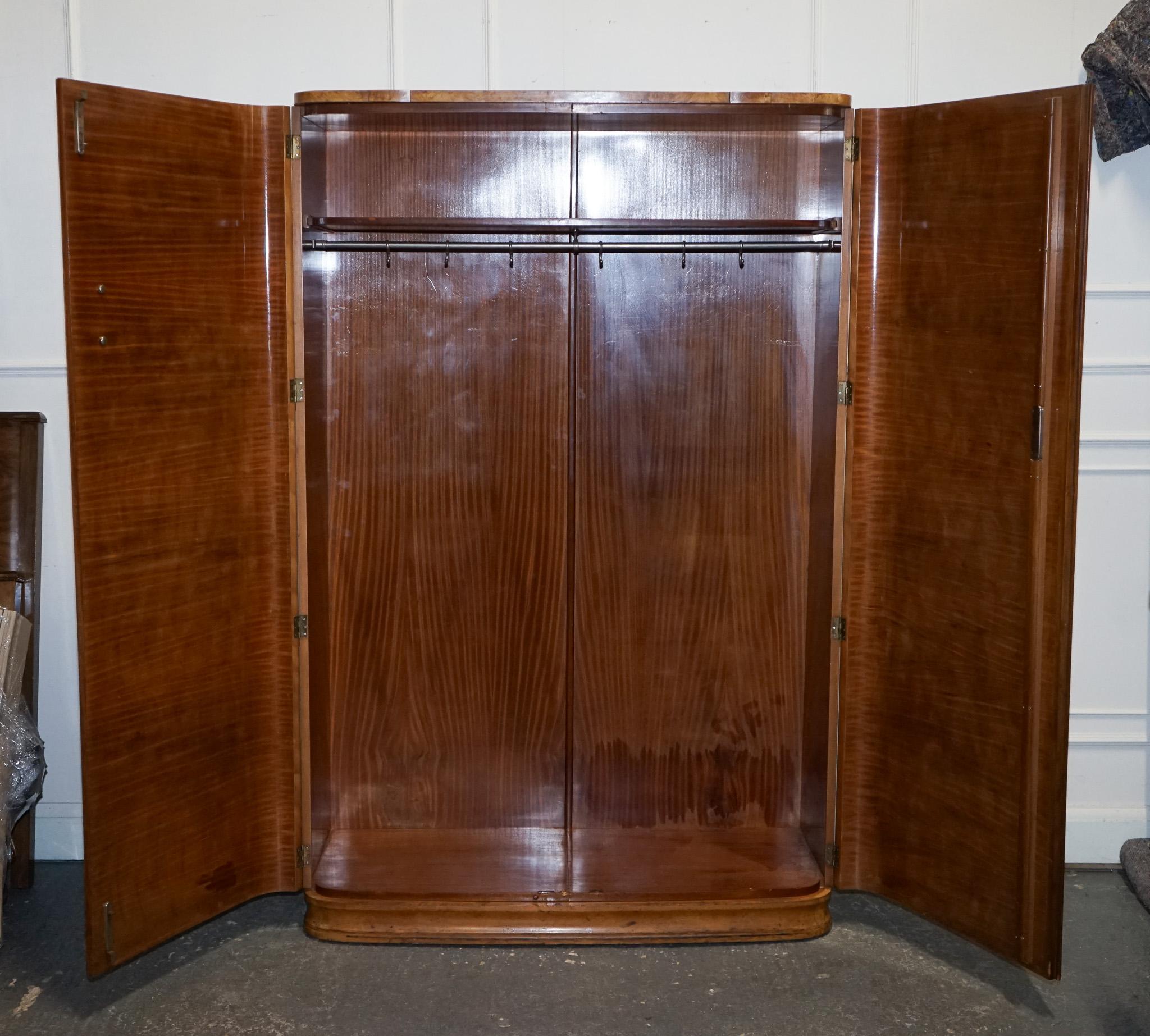 20th Century BEAUTIFUL ART DECO BLONDE WALNUT DOUBLE DOOR WARDROBE ARMOiRE For Sale