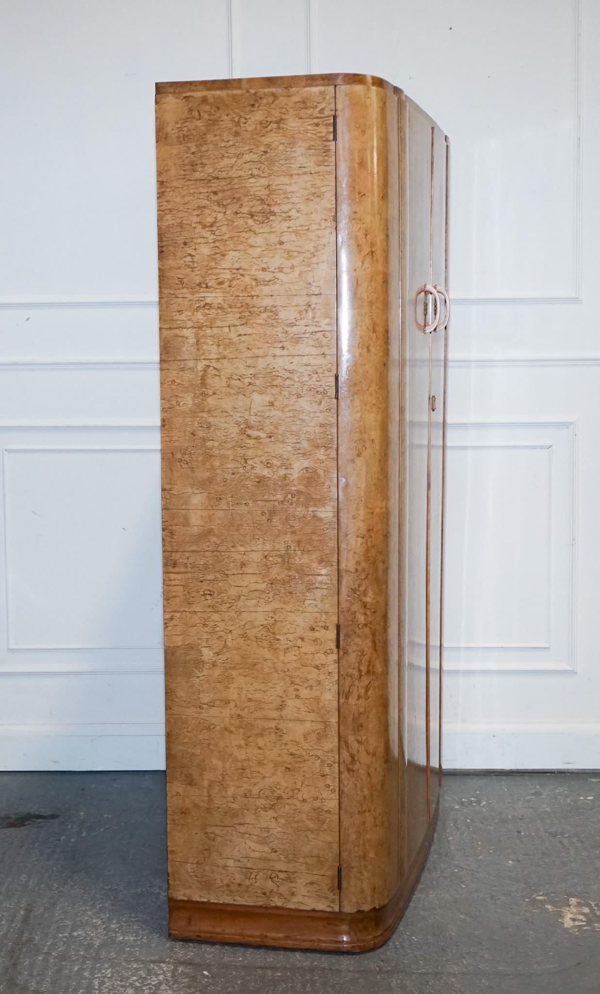 BEAUTIFUL ART DECO BLONDE WALNUT DOUBLE DOOR WARDROBE ARMOiRE For Sale 1