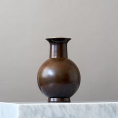 Schöne Art Deco Bronze Vase von Unknown Danish Designer. Dänemark, 1930er Jahre.