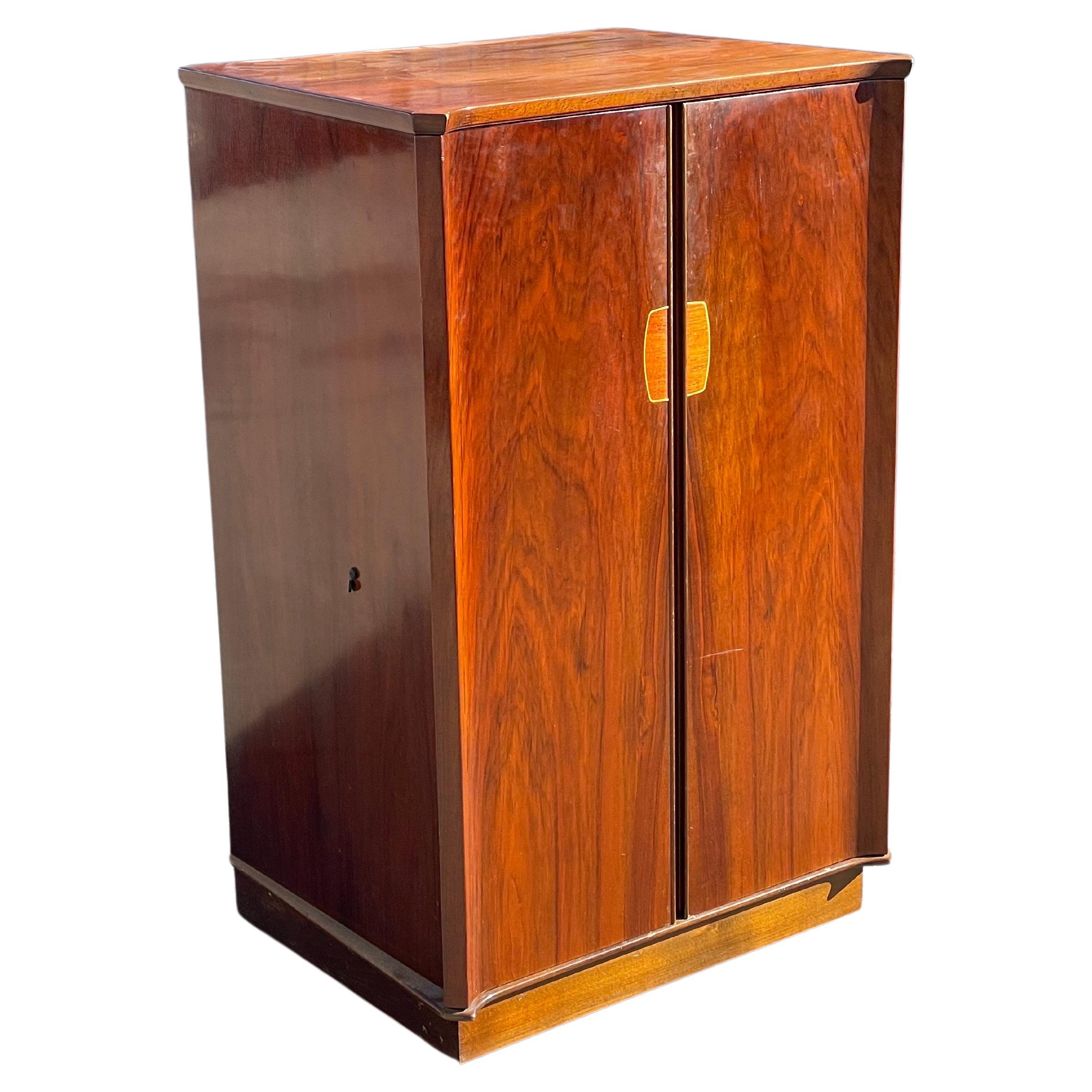 Beautiful Art Deco Cabinet from 1930s For Sale