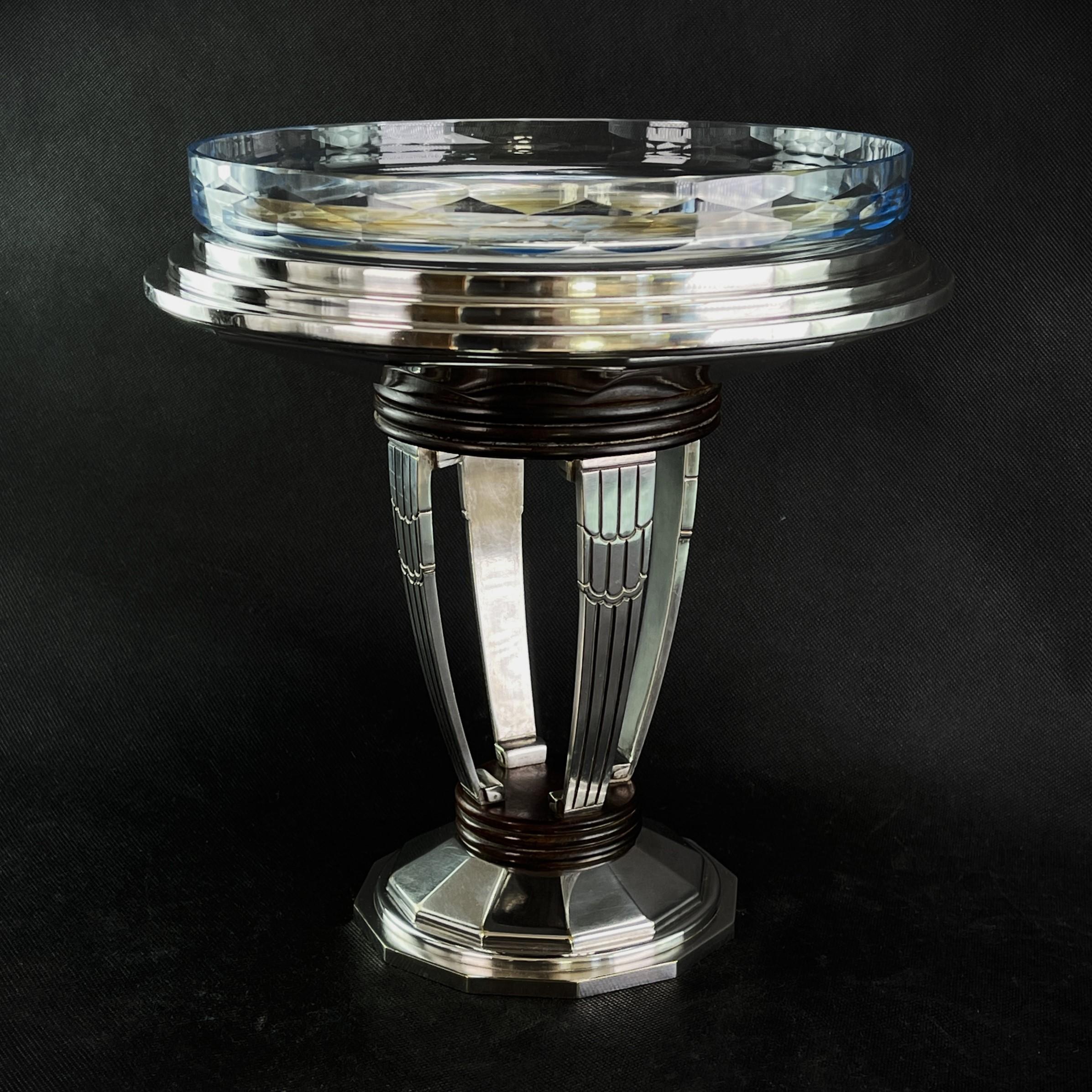 Metal Beautiful ART DECO centrepiece bowl by Durousseau & Raynaud silver plated 1930s For Sale