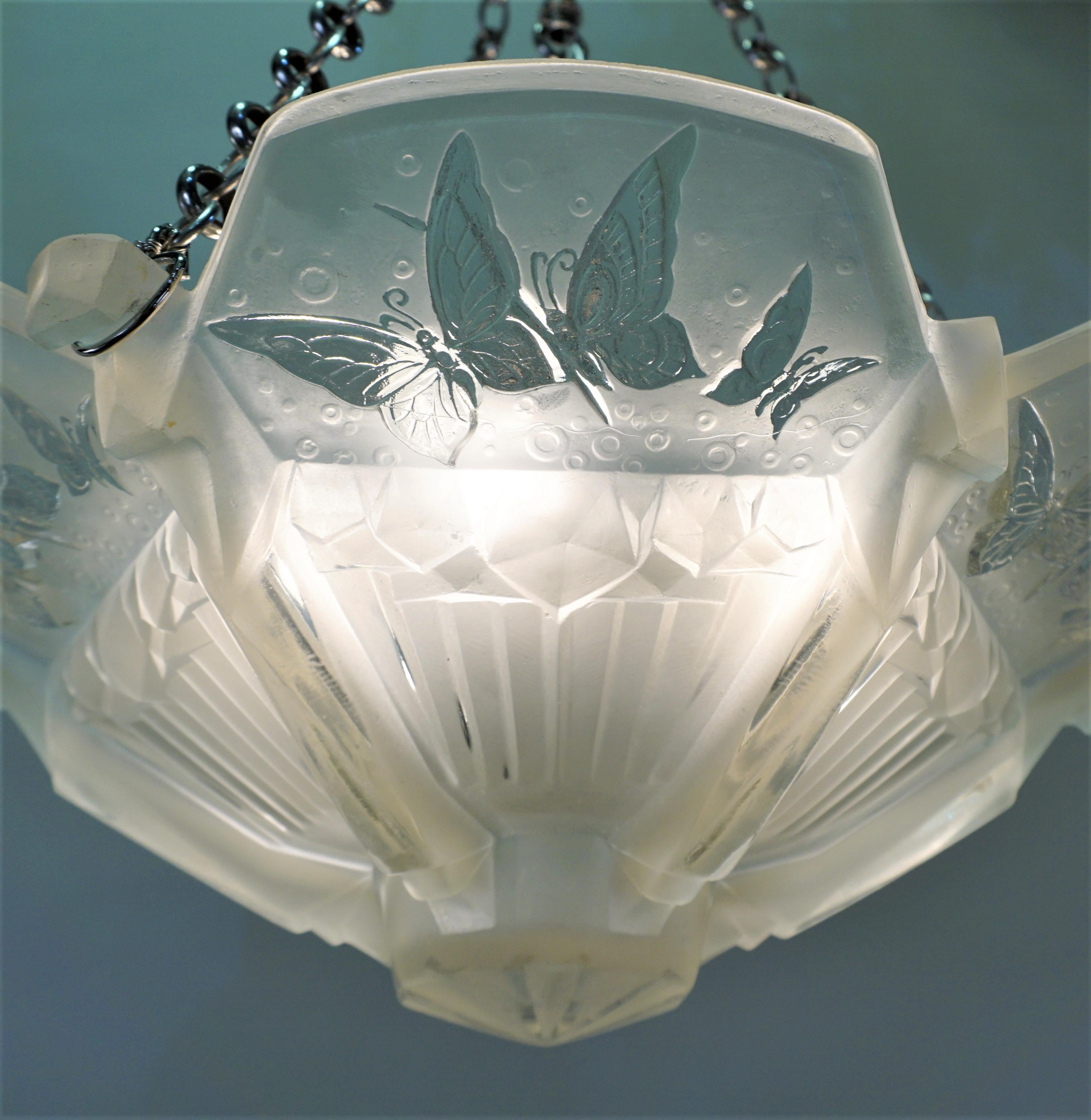 Beautiful Art Deco Chandelier by Muller Frères In Good Condition In Fairfax, VA