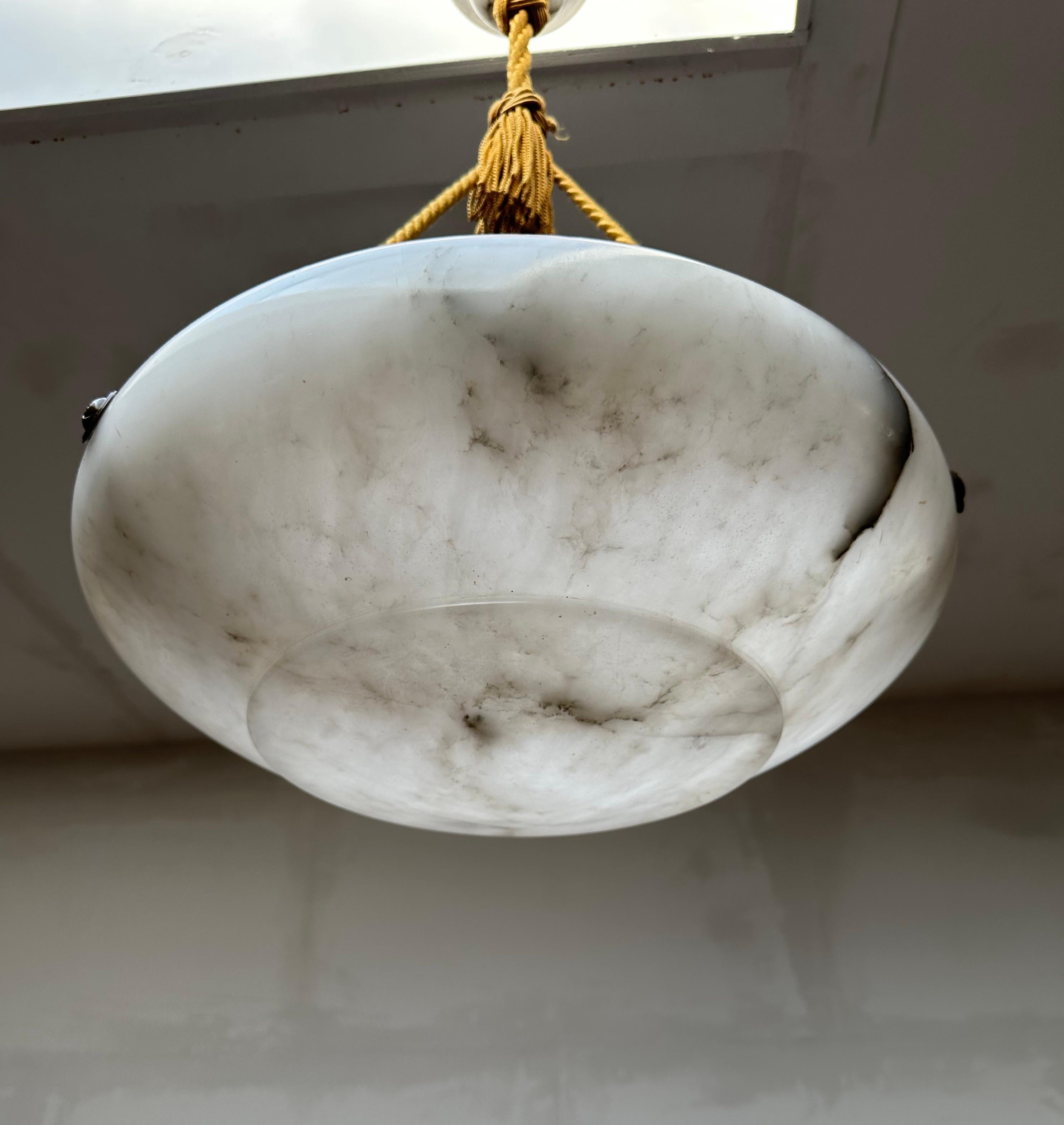 Art Deco & Timless Design Antique Alabaster Pendant w. Perfect Alabaster Canopy For Sale 4