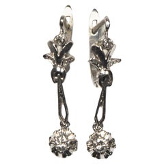 Antique Beautiful Art Deco Drop Earrings in 18k White Gold and Diamond