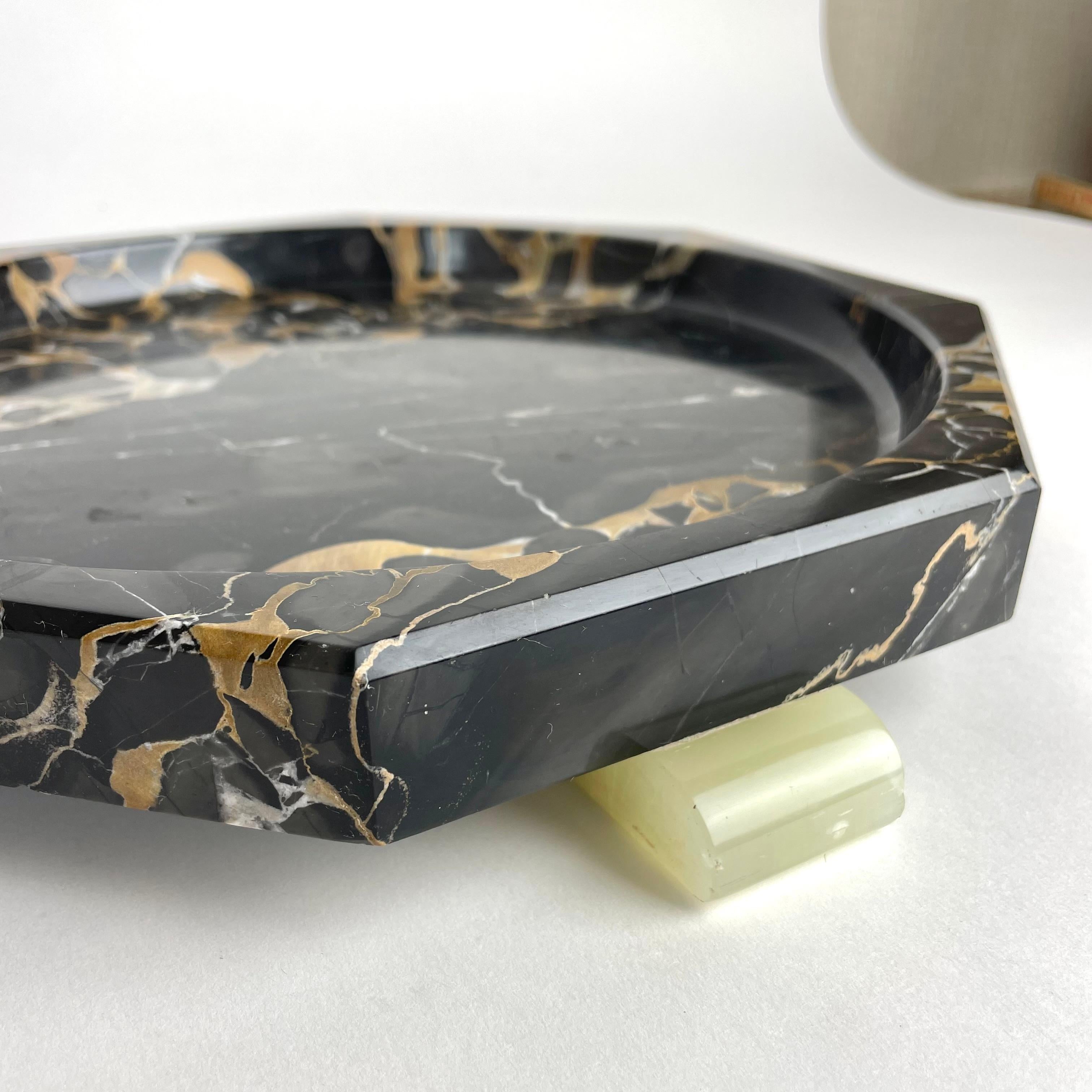 Mid-20th Century Beautiful Art Deco Fruit Platter from the 1930s in Portoro marble For Sale